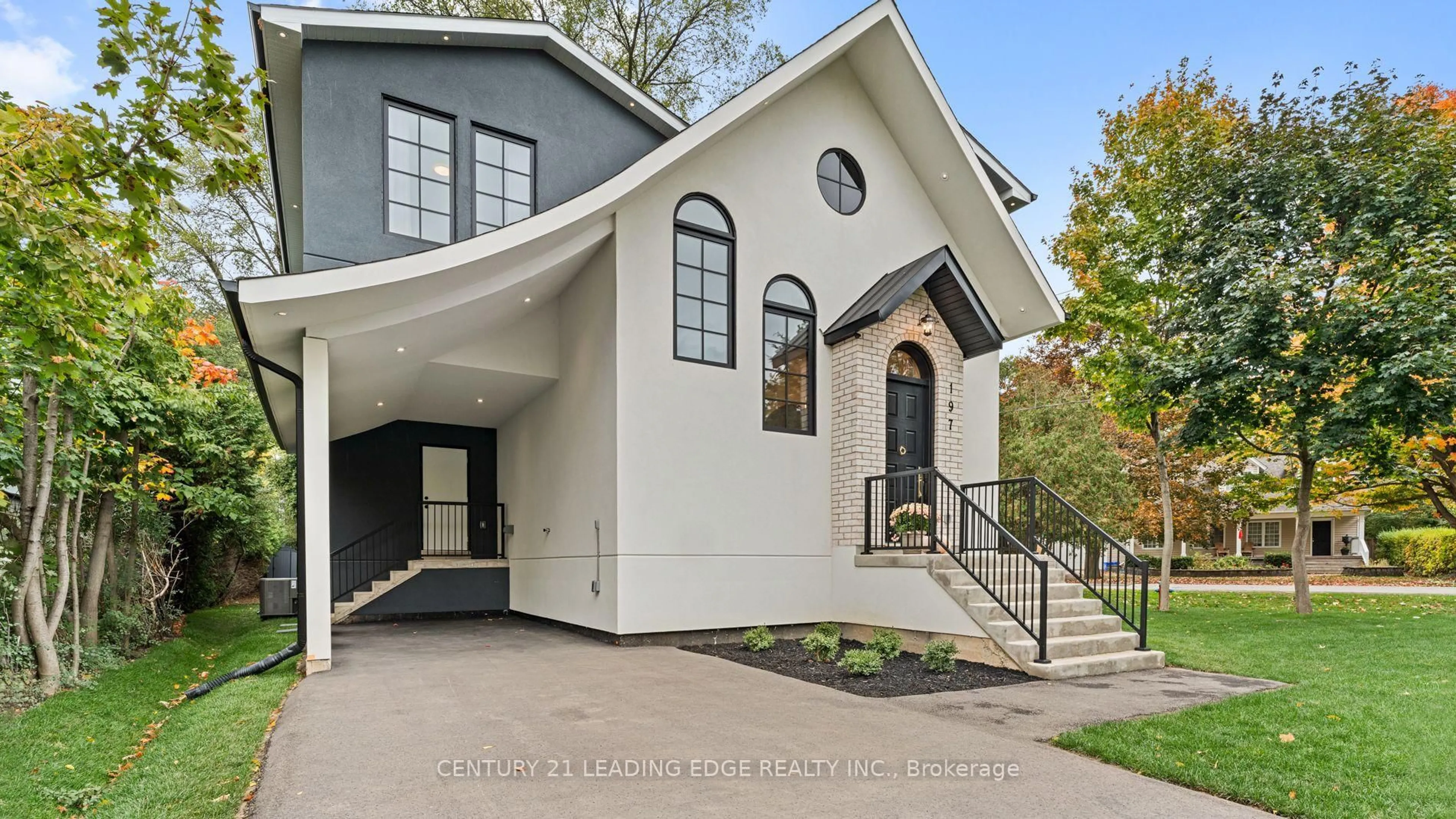Unknown for 197 Glen Oak Dr, Oakville Ontario L6K 2J3