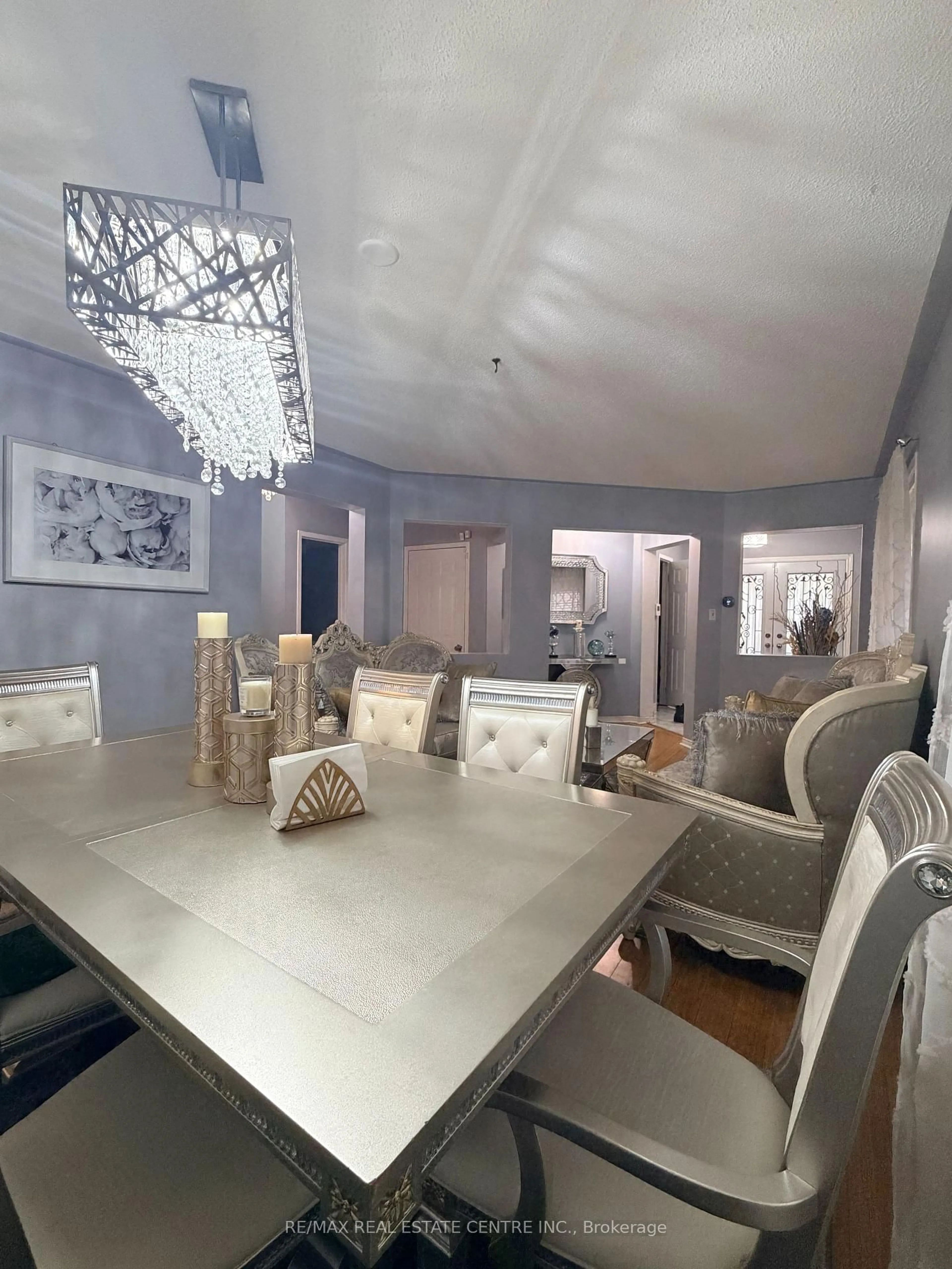 Dining room, unknown for 23 Capistro St, Brampton Ontario L7A 3J2