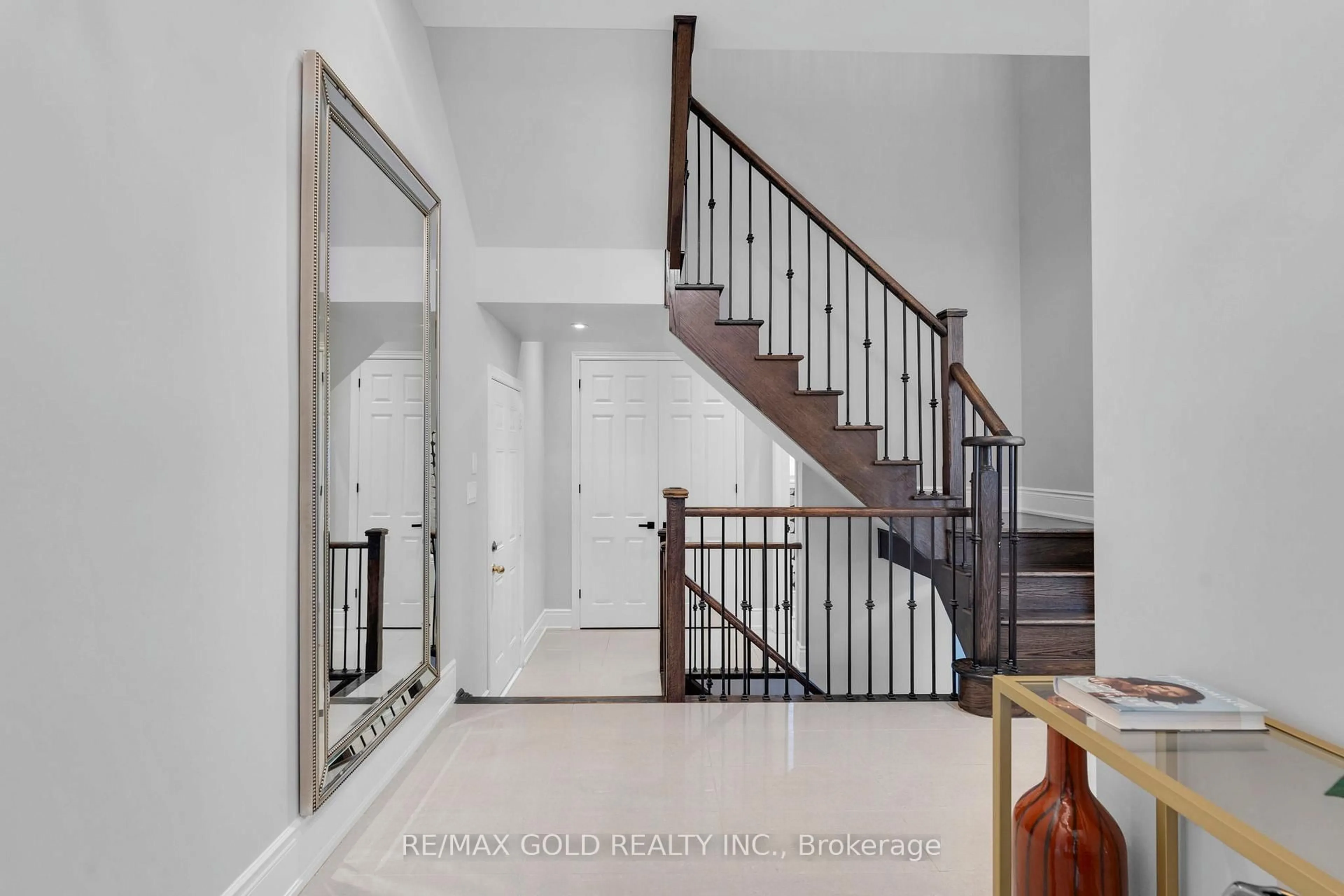 Unknown for 34 Rhapsody Cres, Brampton Ontario L6P 4E8
