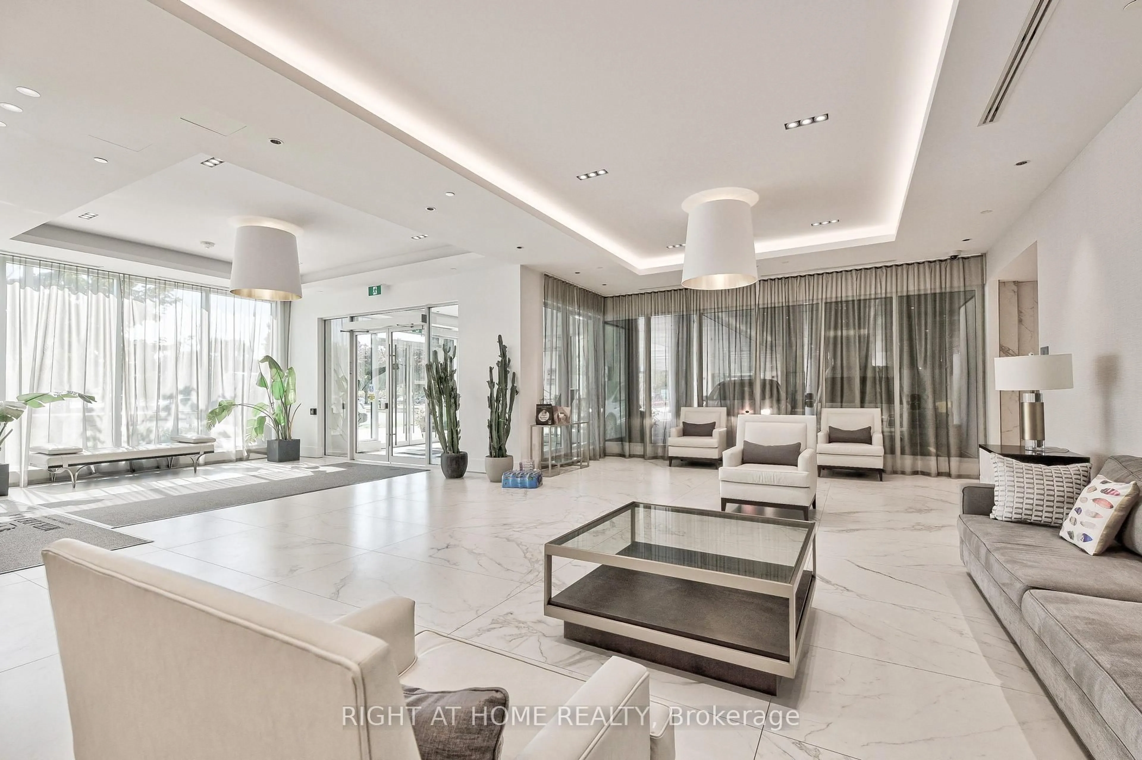 Lobby for 1926 Lake Shore Blvd #1806, Toronto Ontario M6S 0B1