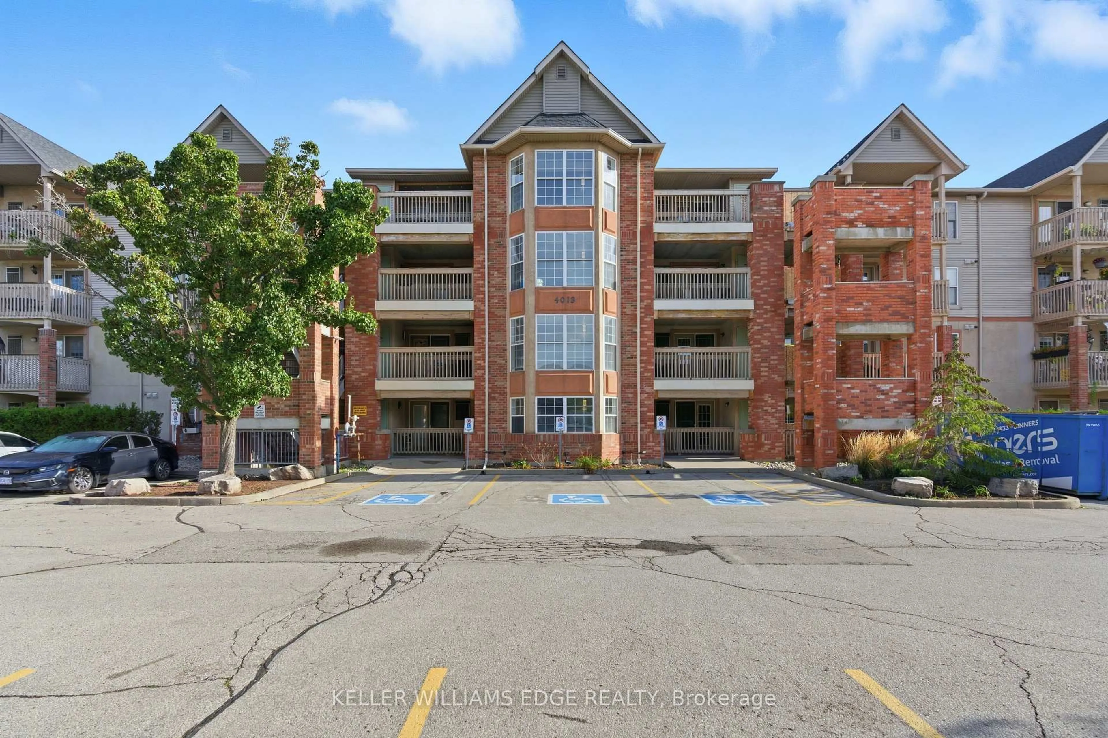 Unknown for 4013 Kilmer Dr #201, Burlington Ontario L7M 4M3