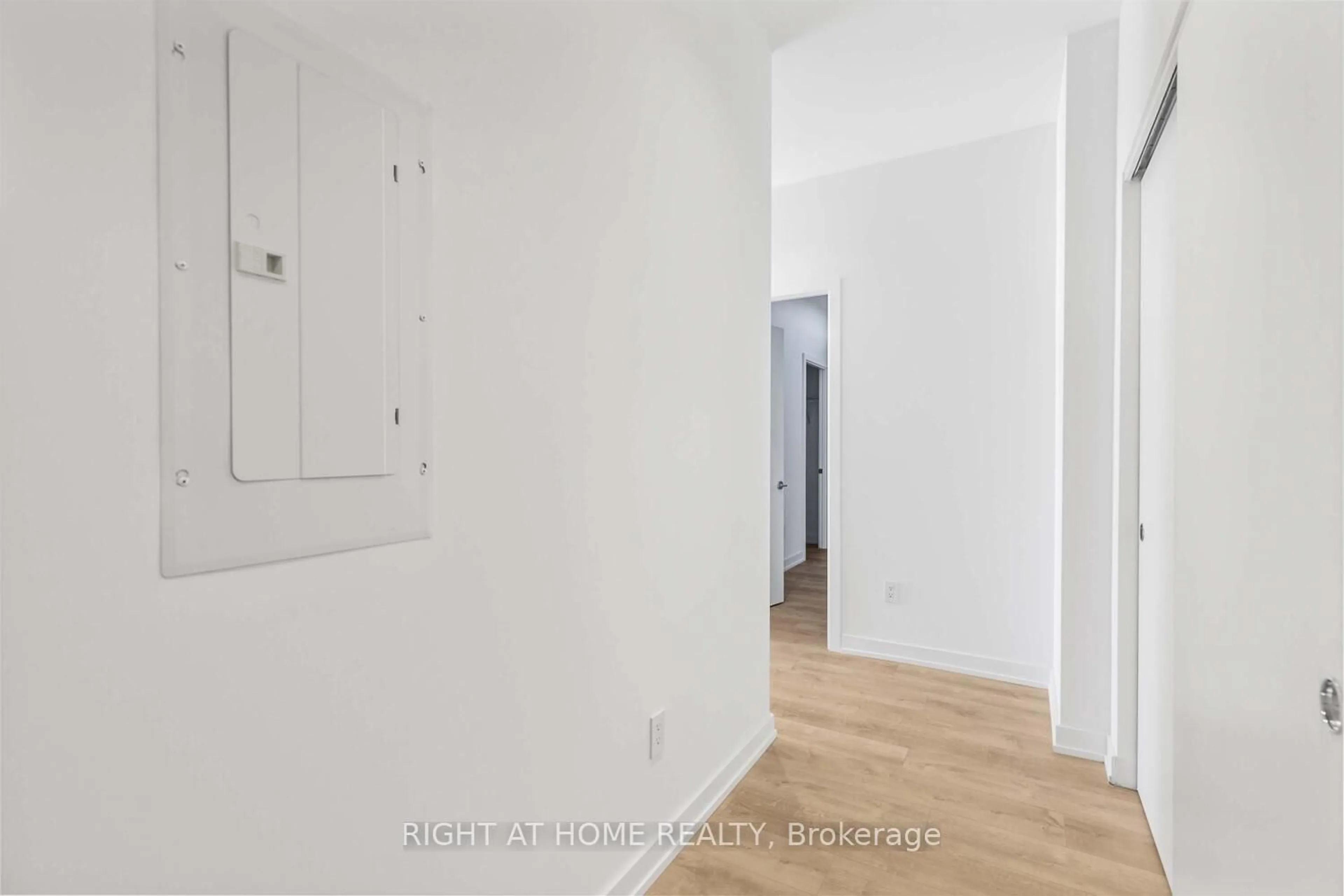 A pic of a room for 722 Marlee Ave #406, Toronto Ontario M6B 3J7