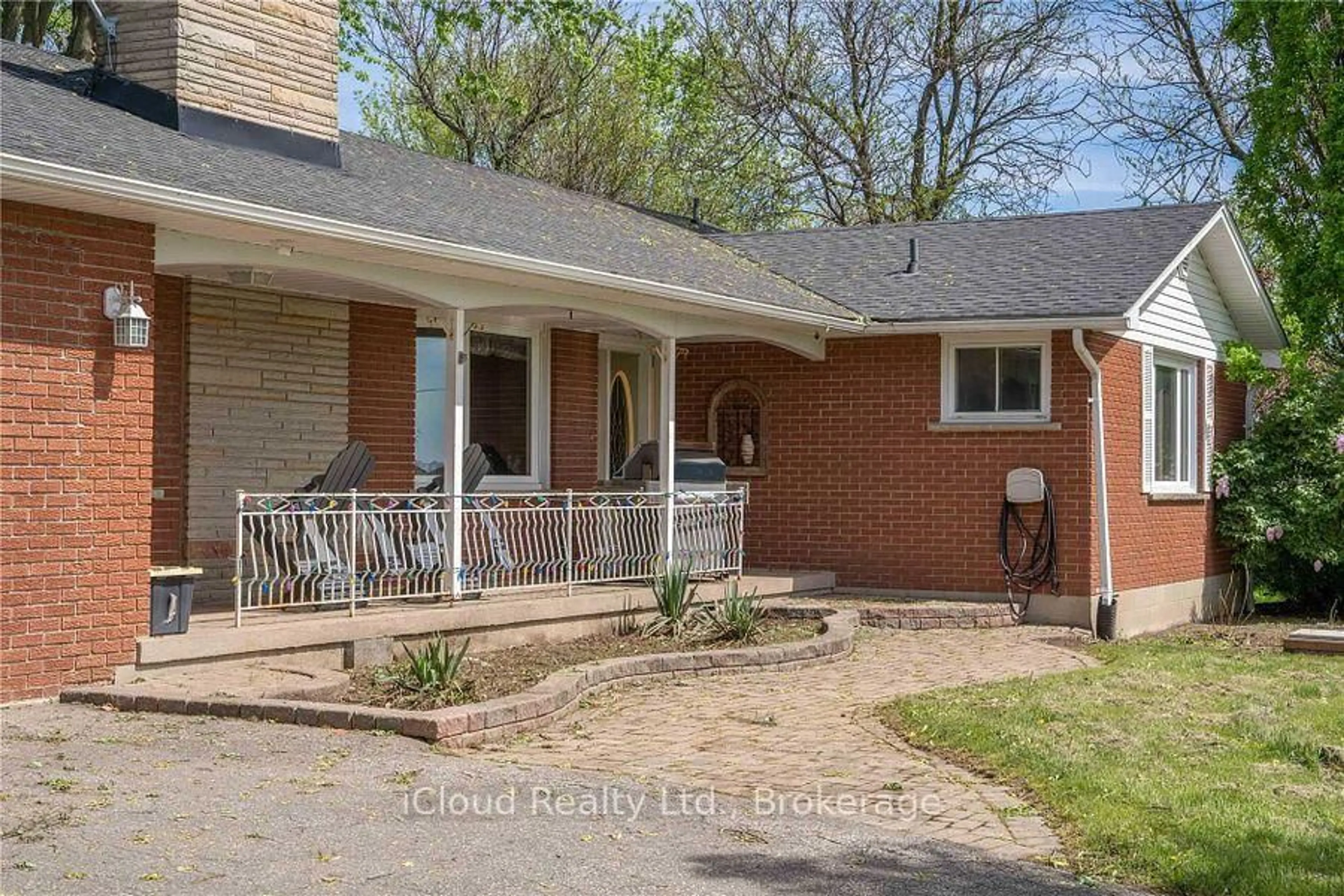 Home with brick exterior material, street for 3736 Old School Rd, Caledon Ontario L0N 1K0