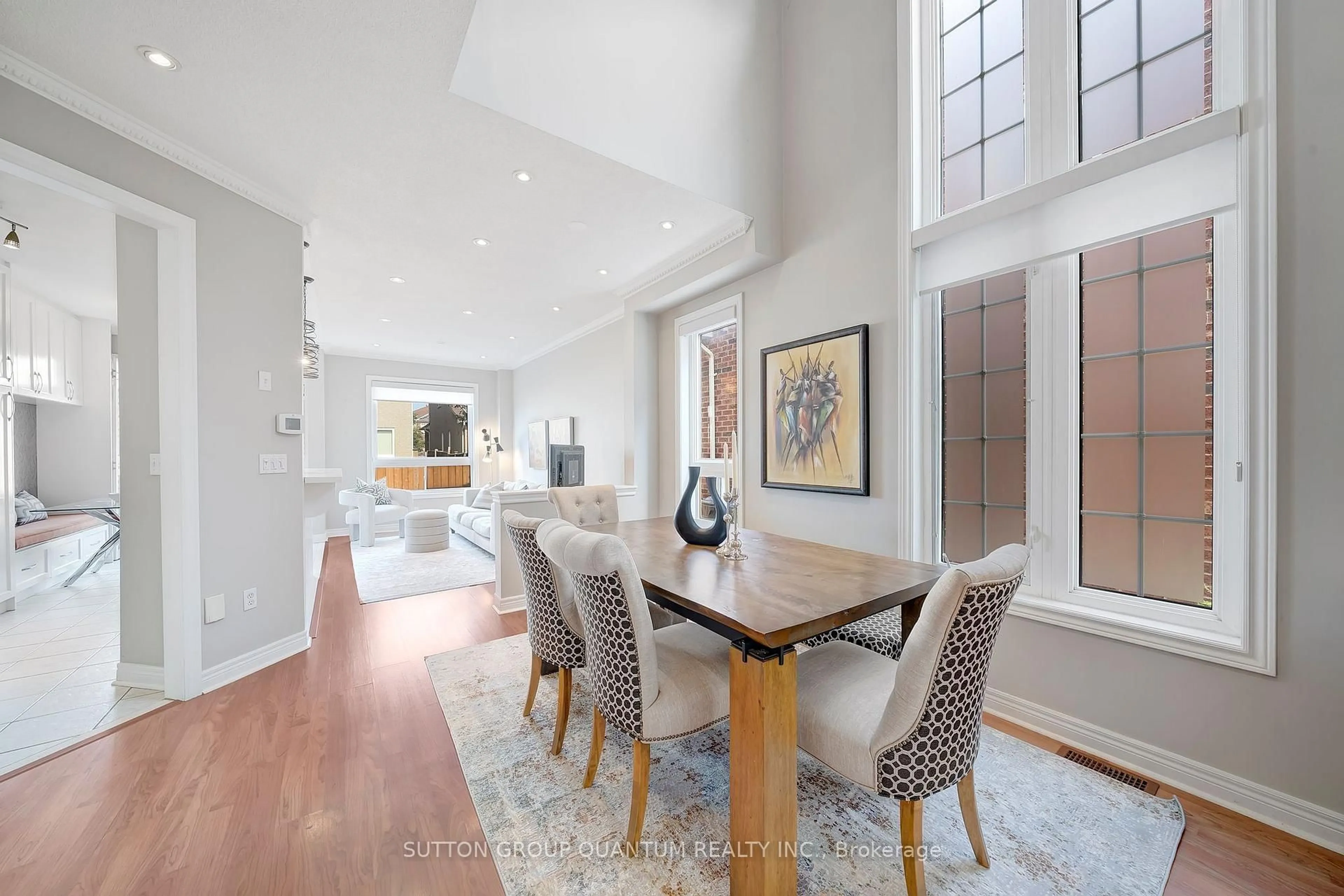 Dining room, unknown for 5699 Raleigh St, Mississauga Ontario L5M 7E6