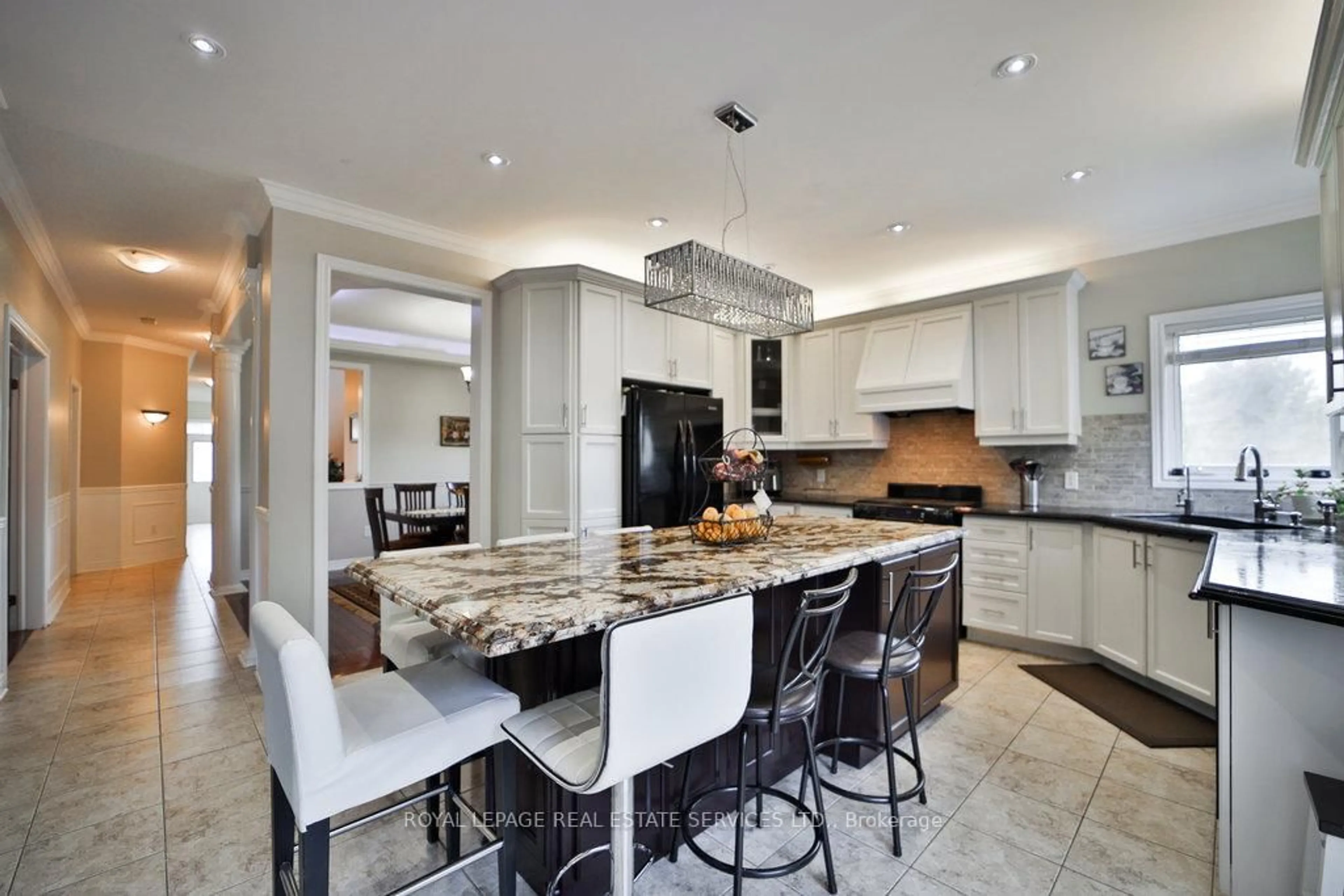 Contemporary kitchen, ceramic/tile floor for 44 Game Creek Cres, Brampton Ontario L7A 0K3