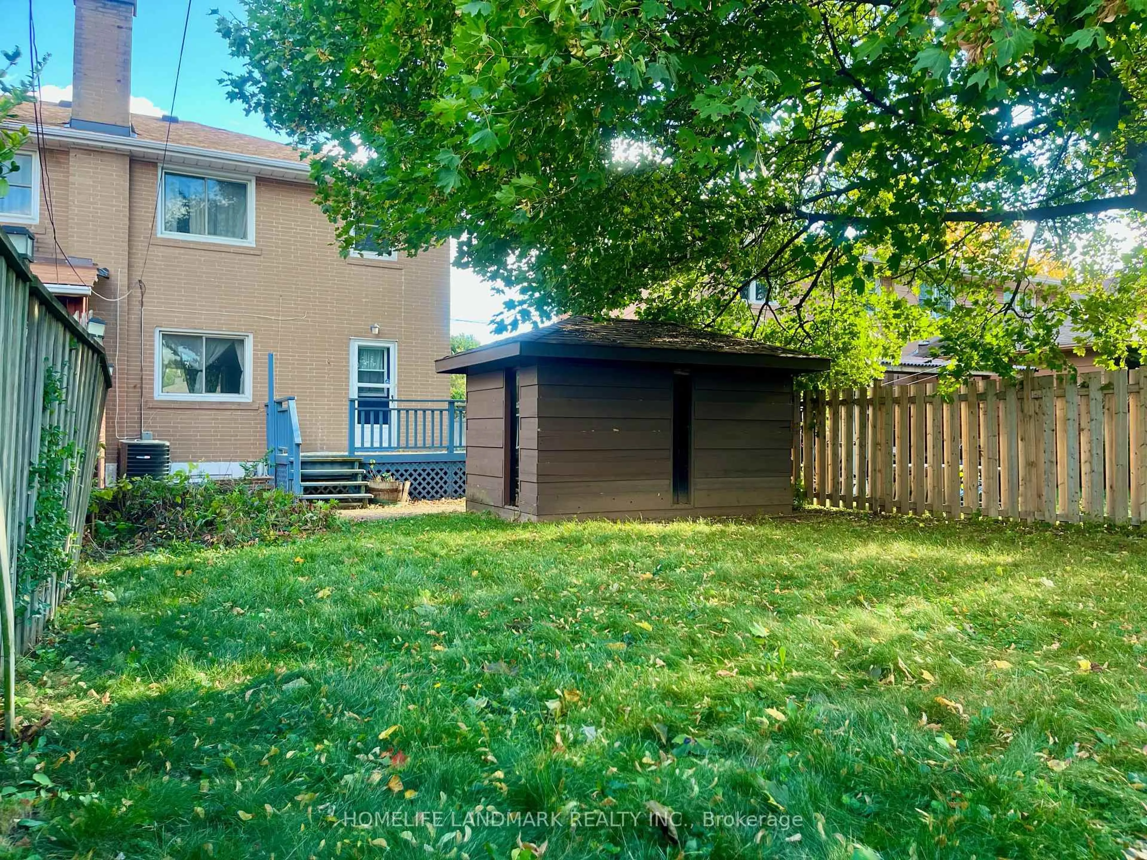 Patio, street for 2319 Barclay Rd, Burlington Ontario L7R 2B7