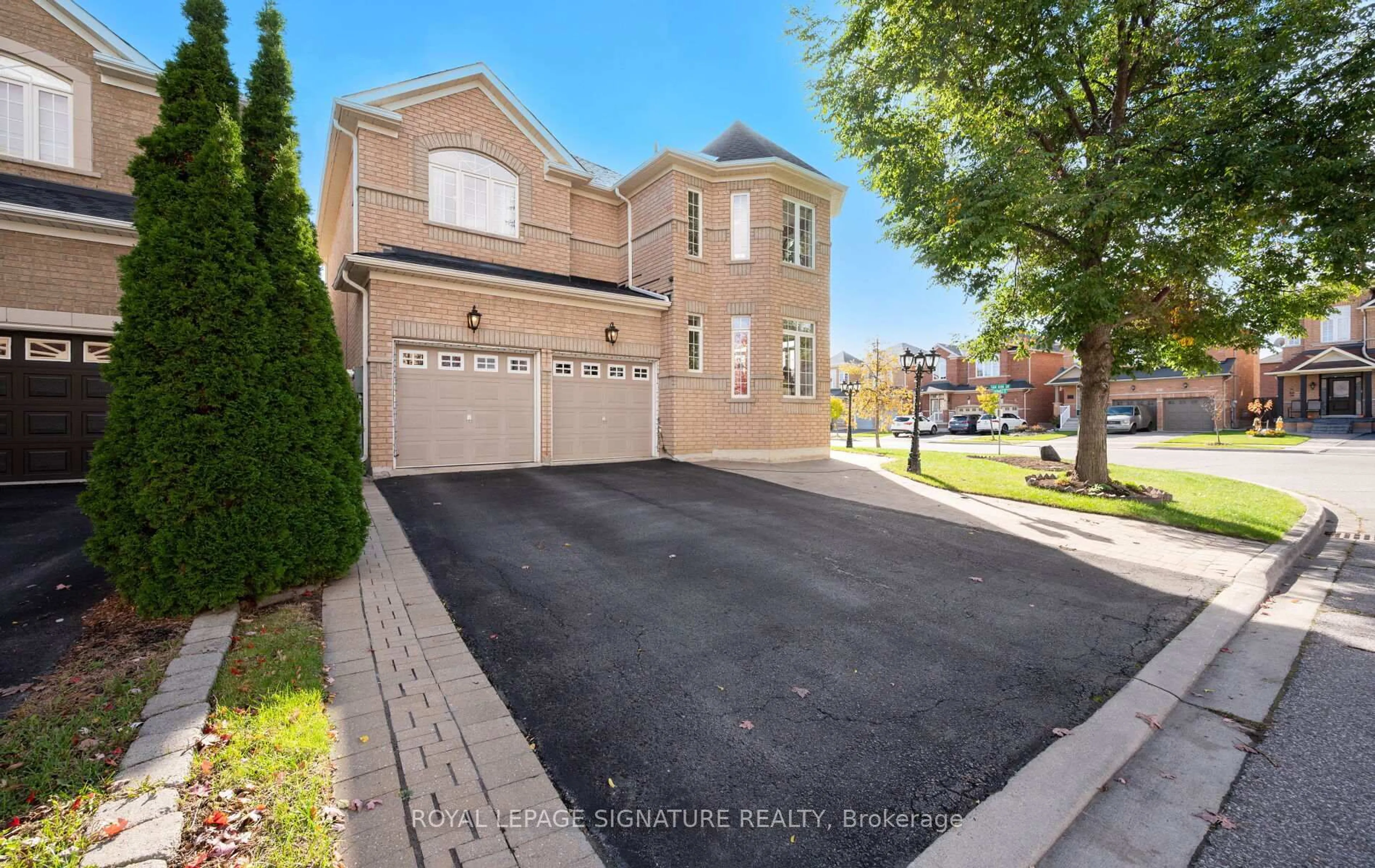 Unknown for 489 Van Kirk Dr, Brampton Ontario L7A 0M5