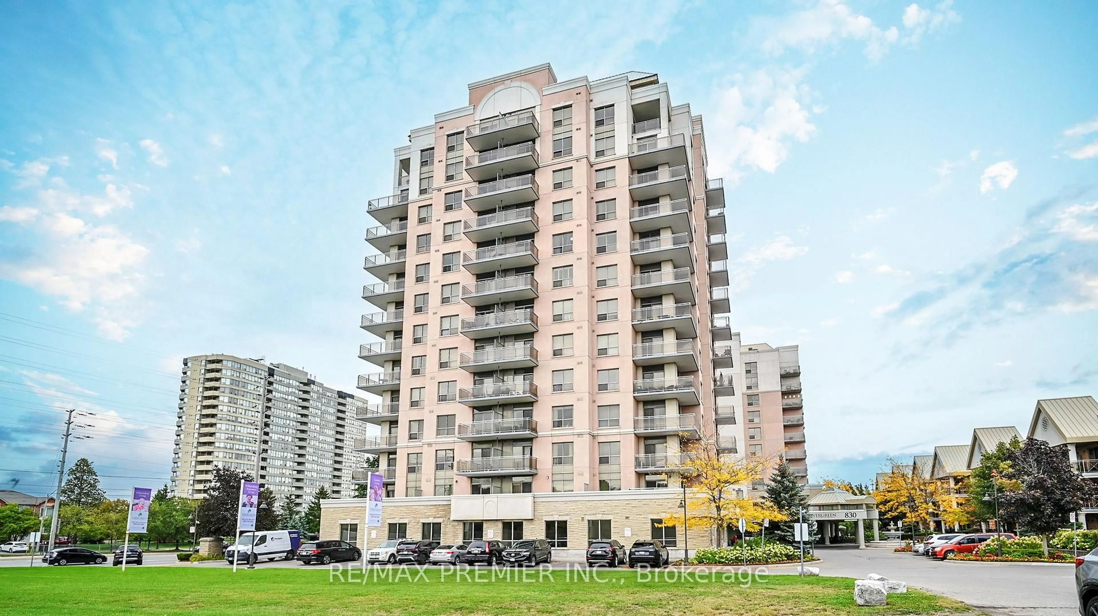 Unknown for 810 Scollard Crt #204, Mississauga Ontario L5V 0A4