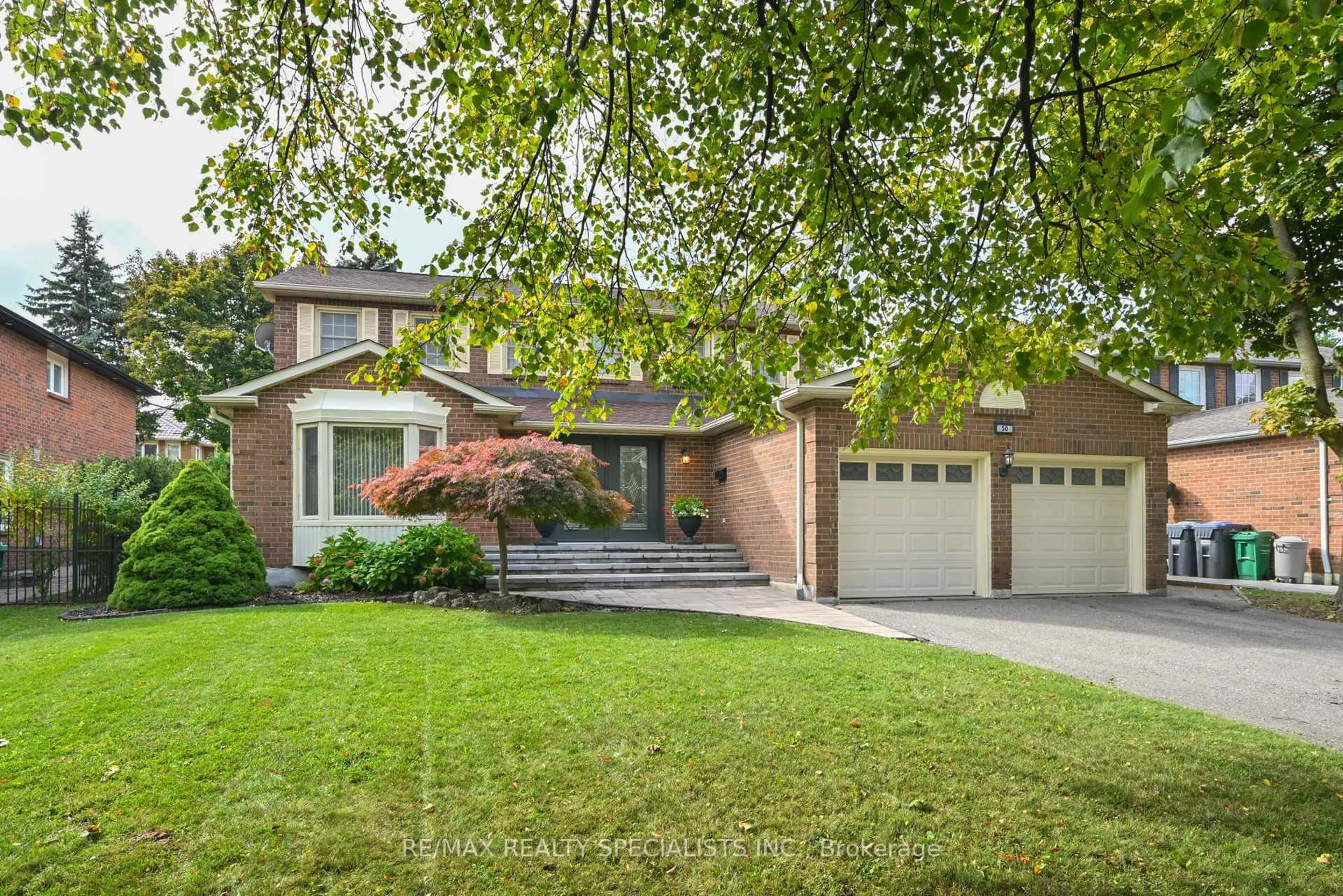 Home with brick exterior material, street for 50 Linden Cres, Brampton Ontario L6S 4A2