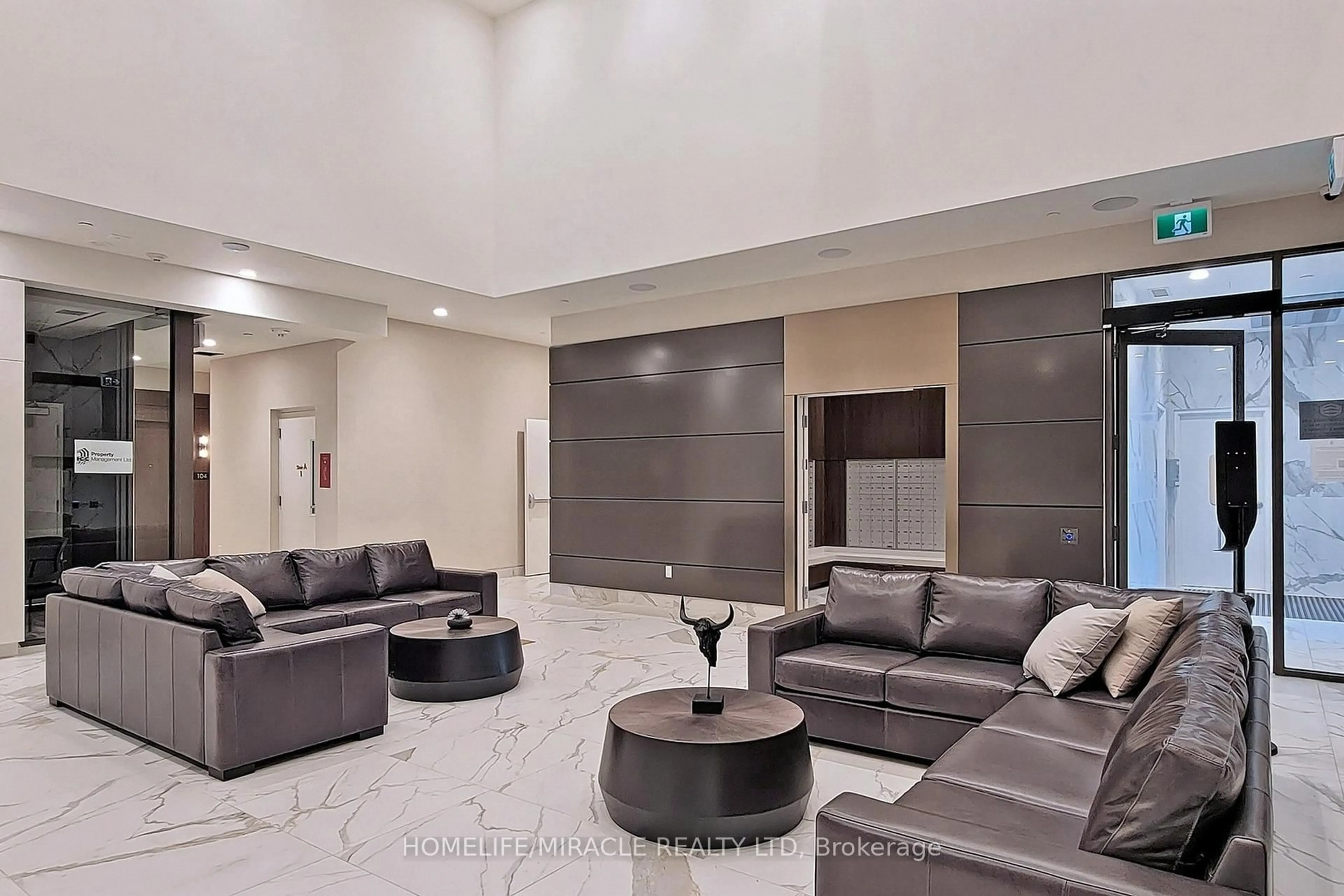 Lobby for 1050 Main St #1106, Milton Ontario L9T 9M3