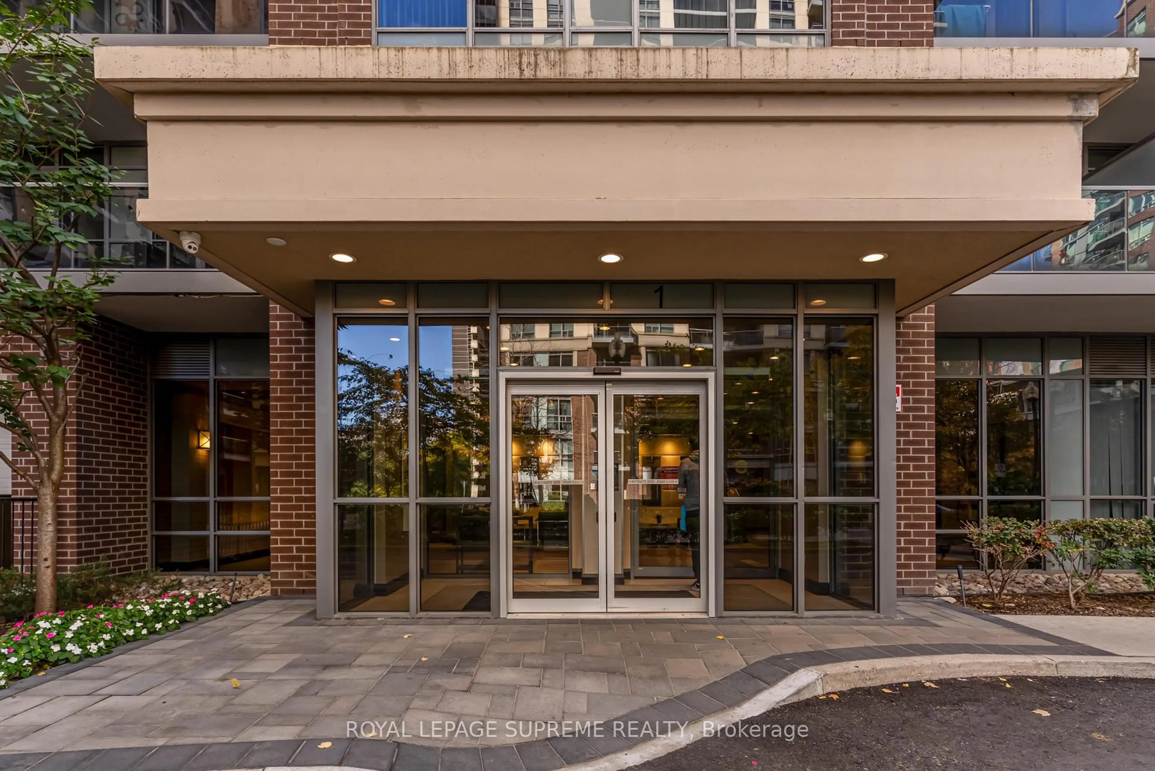 Indoor foyer for 1 Michael Power Pl #1906, Toronto Ontario M9A 0A1