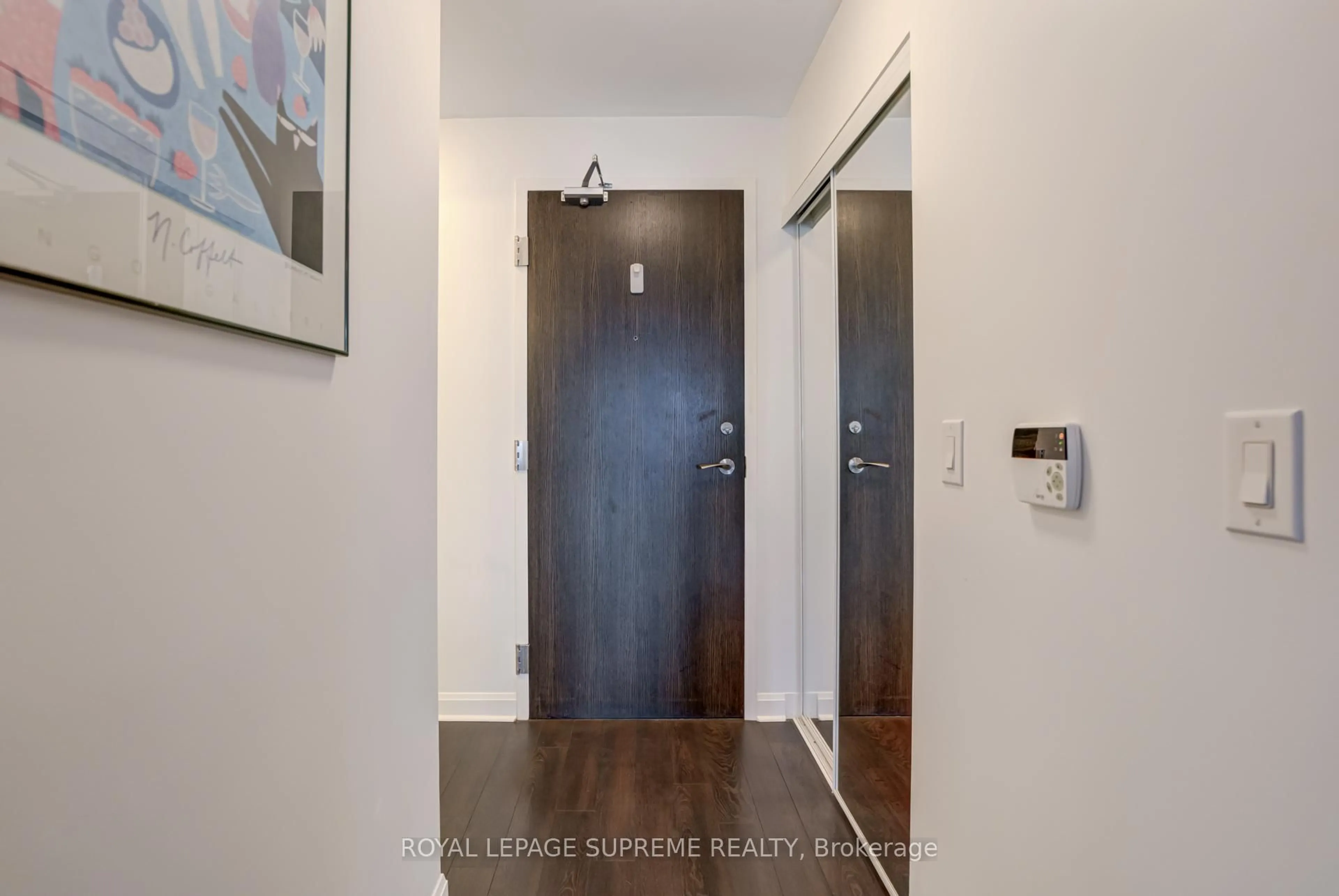 Indoor entryway for 1 Michael Power Pl #1906, Toronto Ontario M9A 0A1