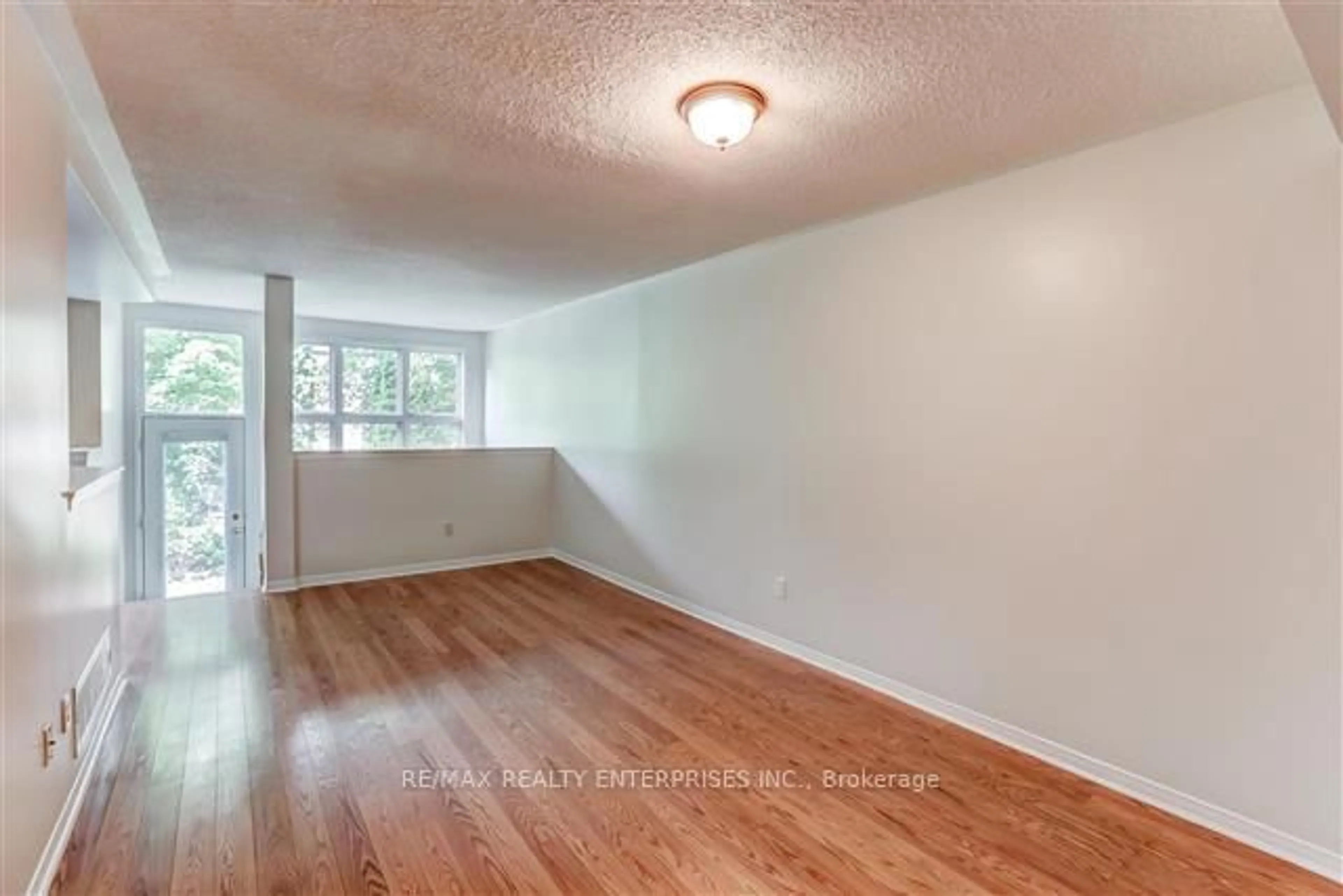 A pic of a room for 1084 Queen St #24B, Mississauga Ontario L5H 4K4