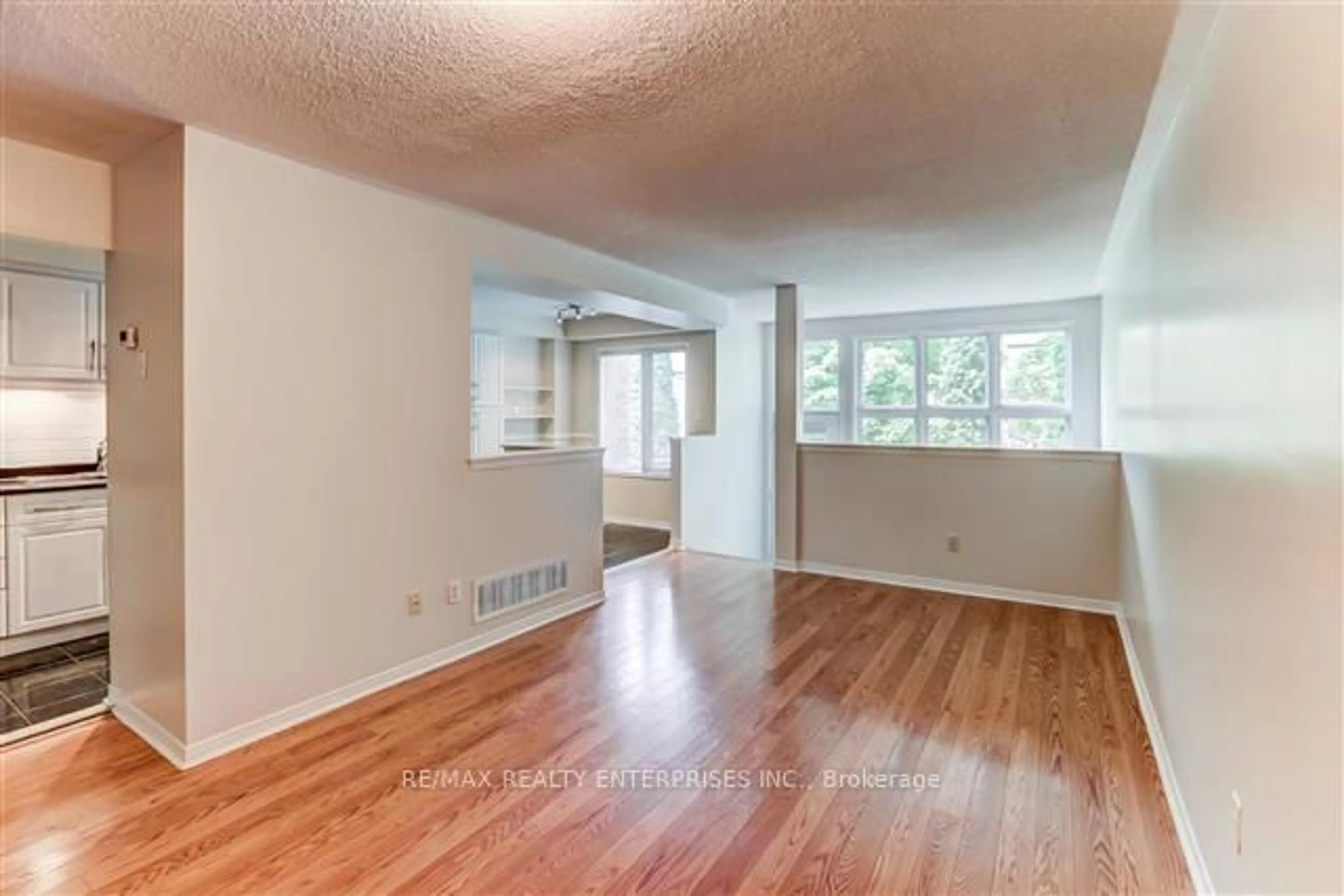 A pic of a room for 1084 Queen St #24B, Mississauga Ontario L5H 4K4