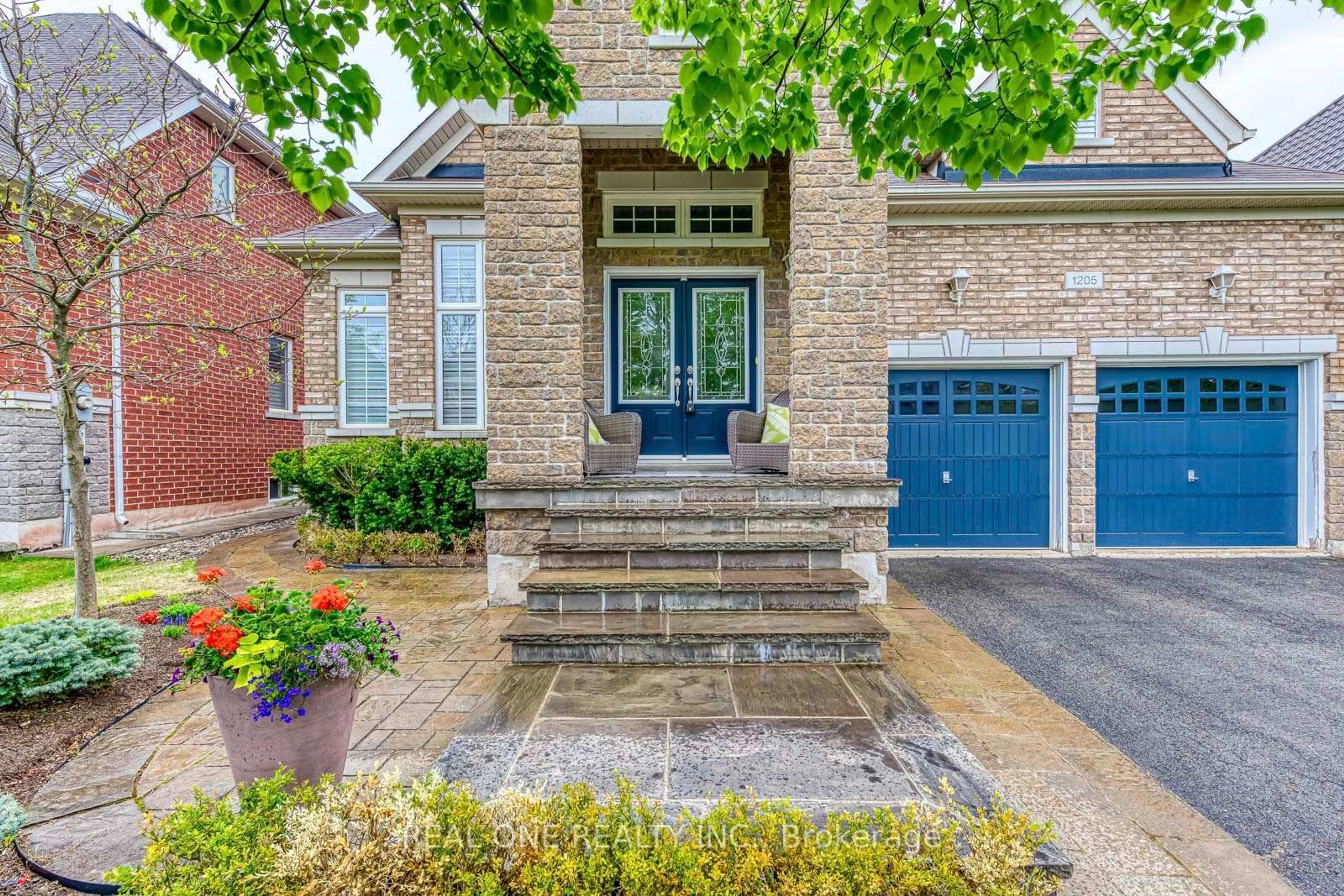 Home with brick exterior material, street for 1205 Kestell Blvd, Oakville Ontario L6H 0A9
