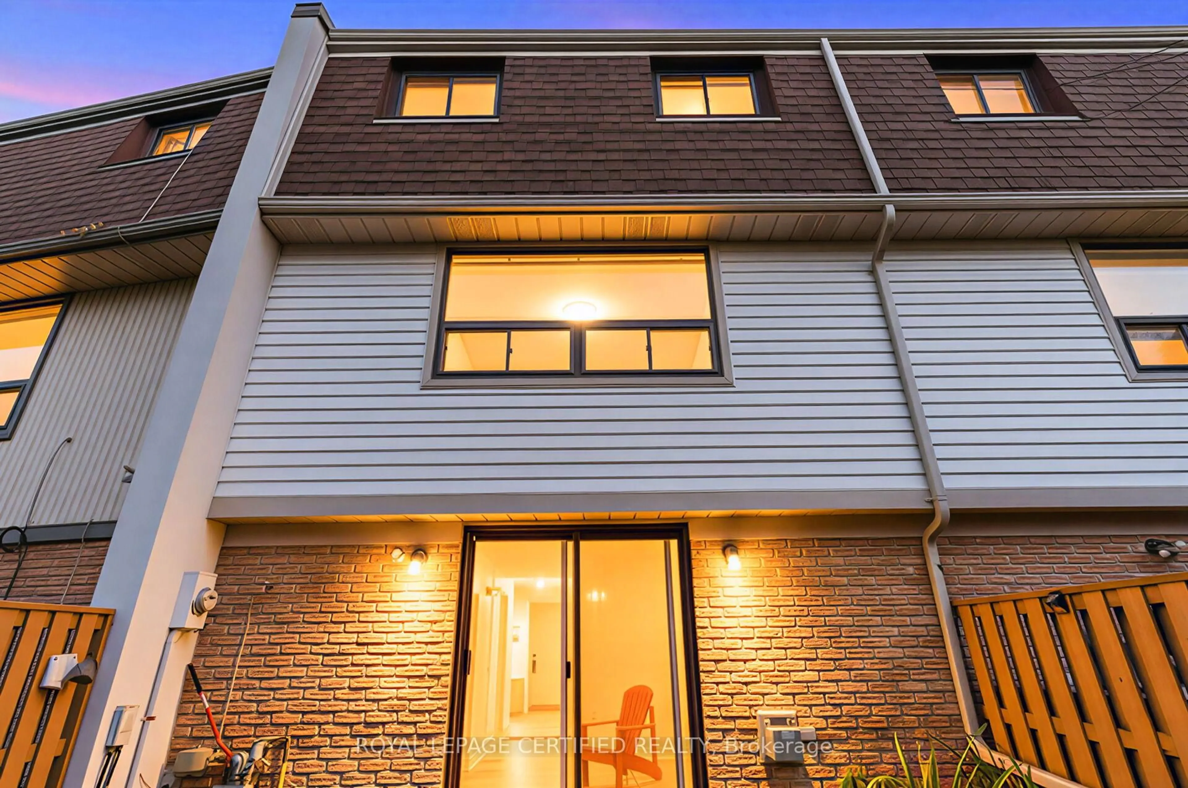 Home with brick exterior material, street for 41 Ashton Cres, Brampton Ontario L6S 3J9