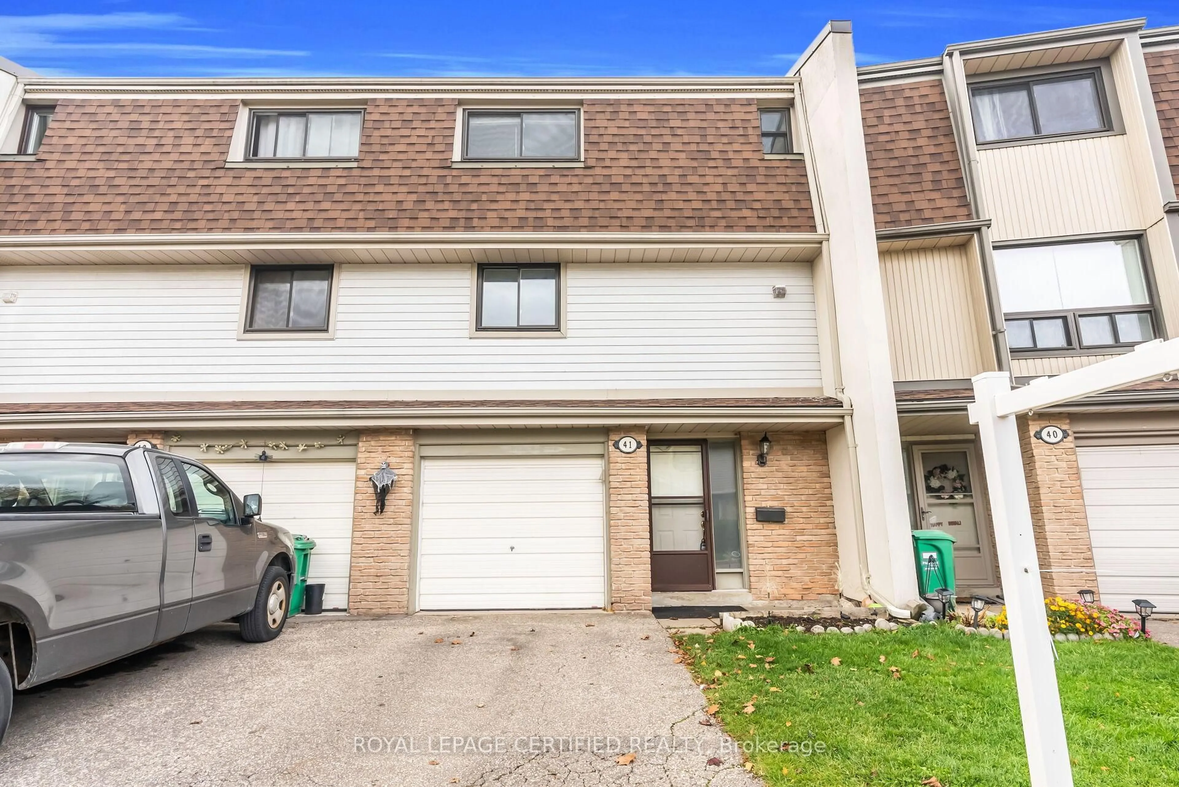 Unknown for 41 Ashton Cres, Brampton Ontario L6S 3J9