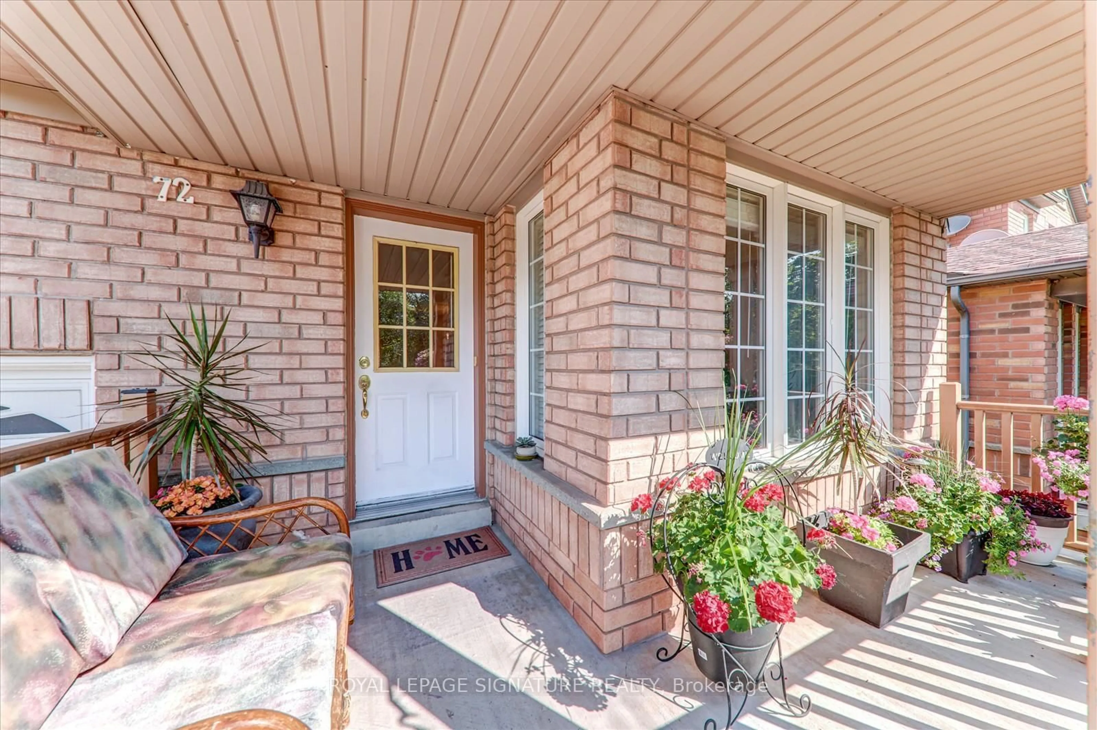 Home with brick exterior material, street for 72 Fairhill Ave, Brampton Ontario L7A 2E8