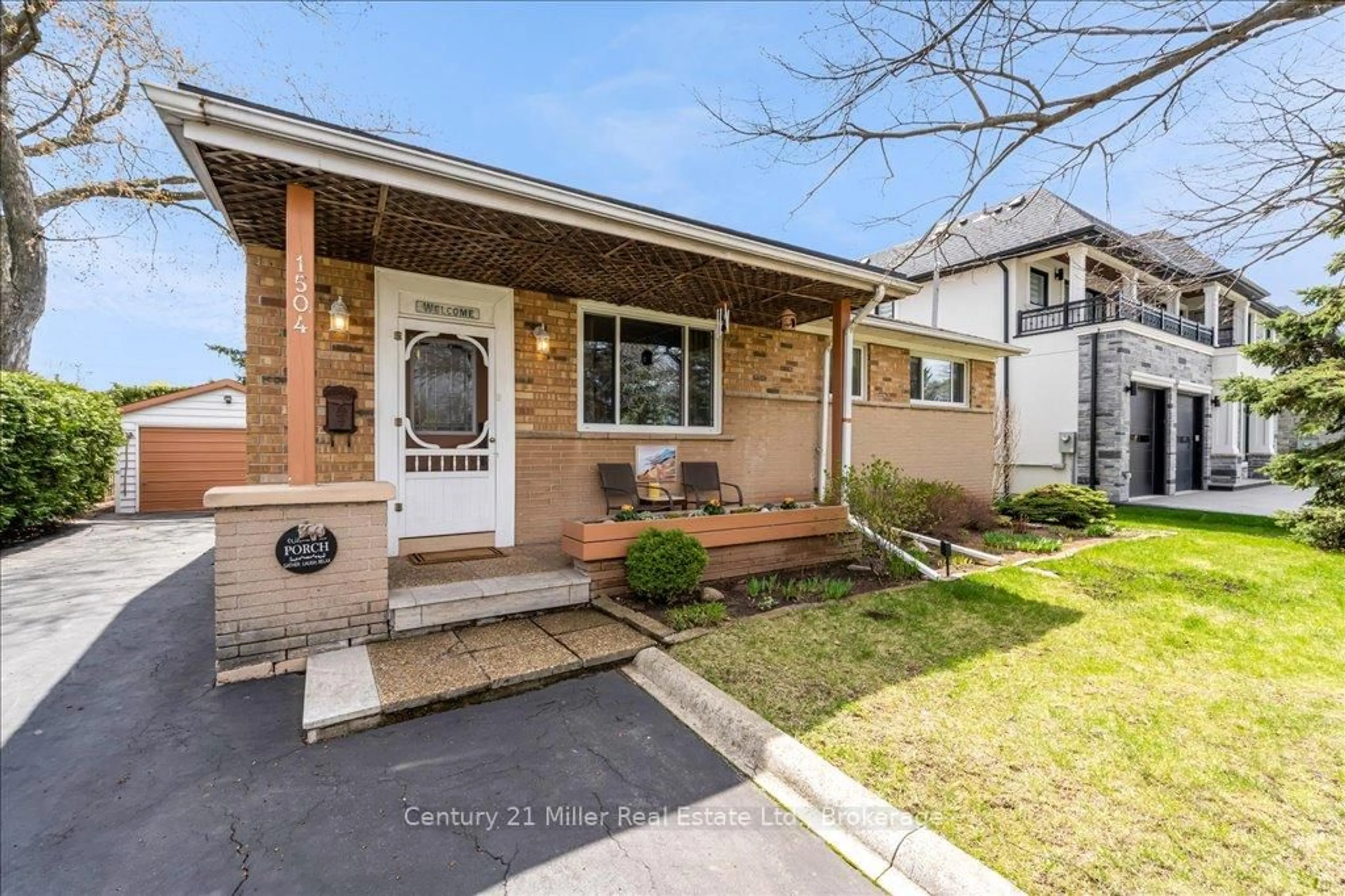 Home with brick exterior material, street for 1504 Bridge Rd, Oakville Ontario L6L 2E3