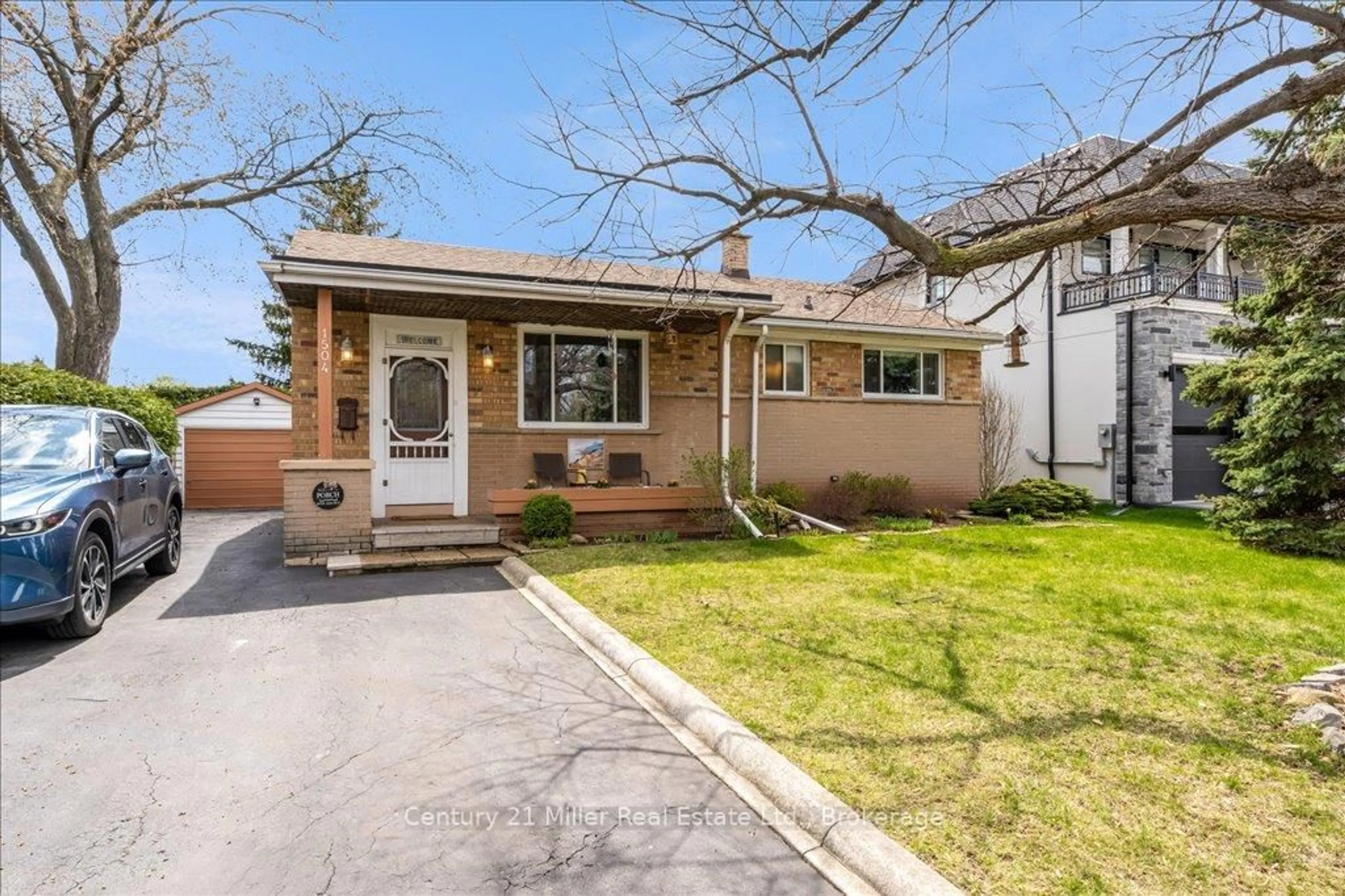 Home with brick exterior material, street for 1504 Bridge Rd, Oakville Ontario L6L 2E3