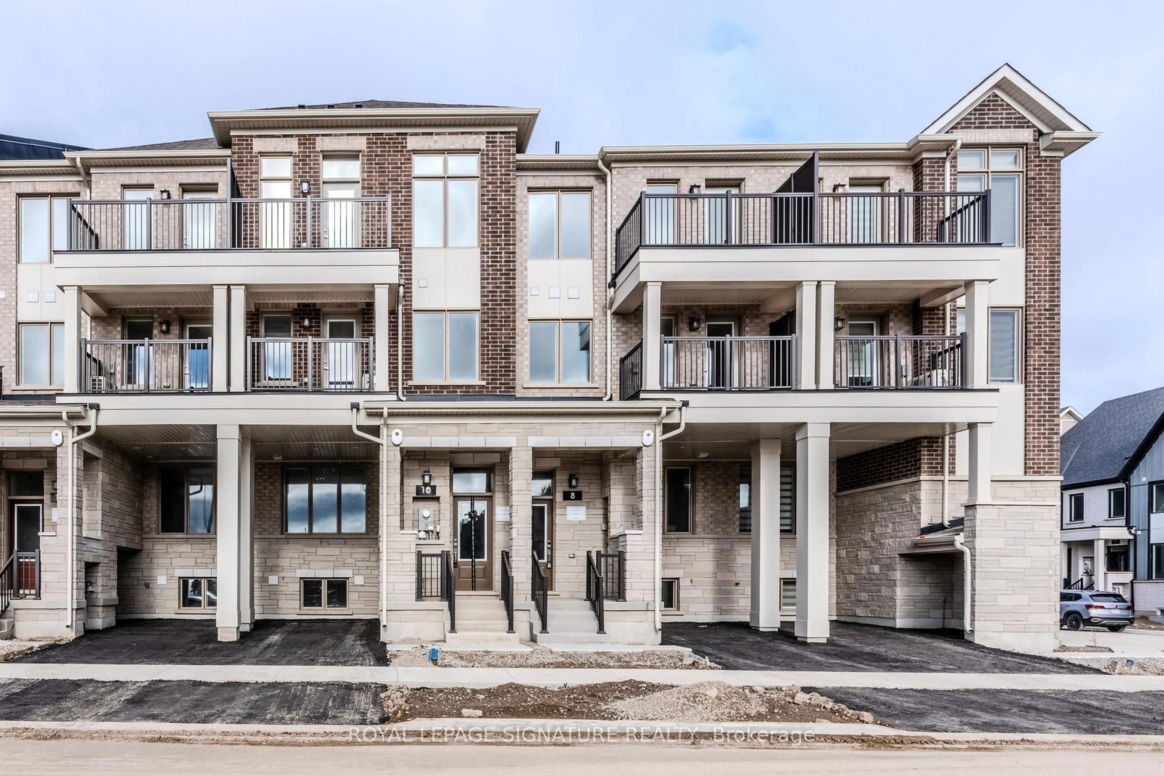 Unknown for 10 Timberfall Dr, Brampton Ontario L7A 5L9