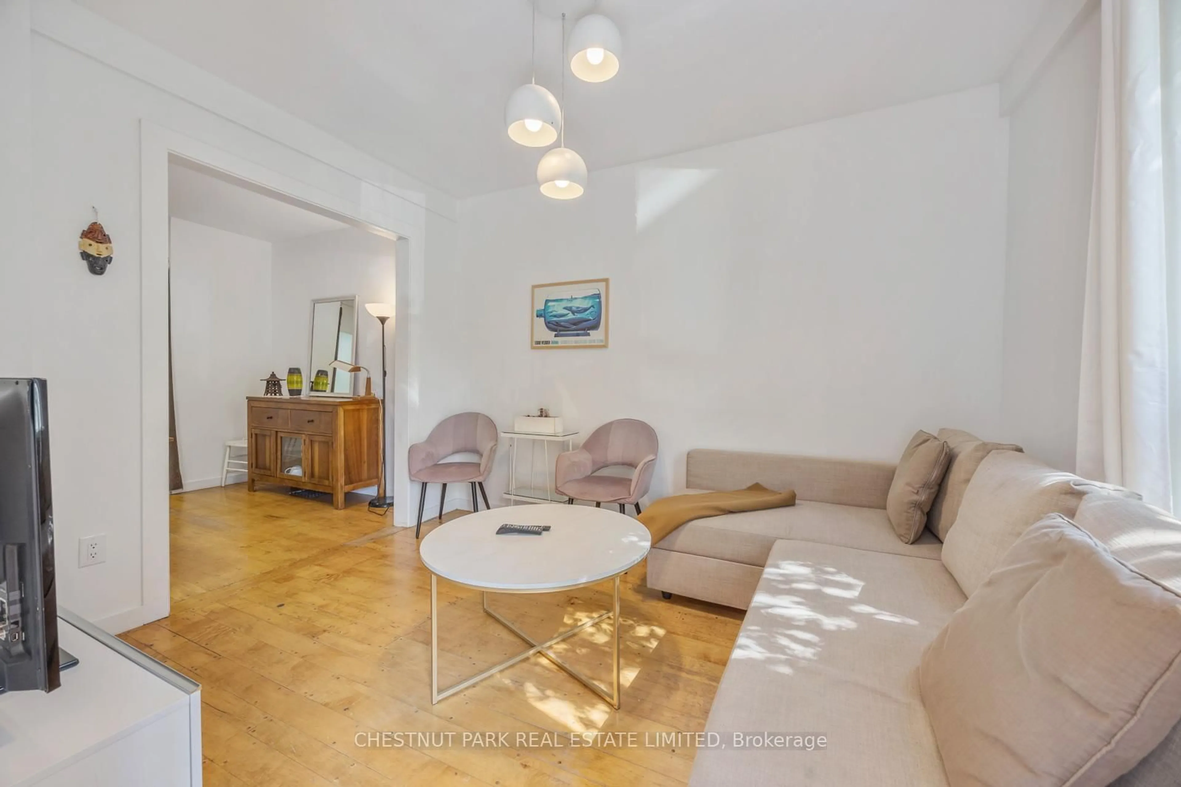 Living room with furniture, unknown for 62 Garnet Ave, Toronto Ontario M6G 1V7