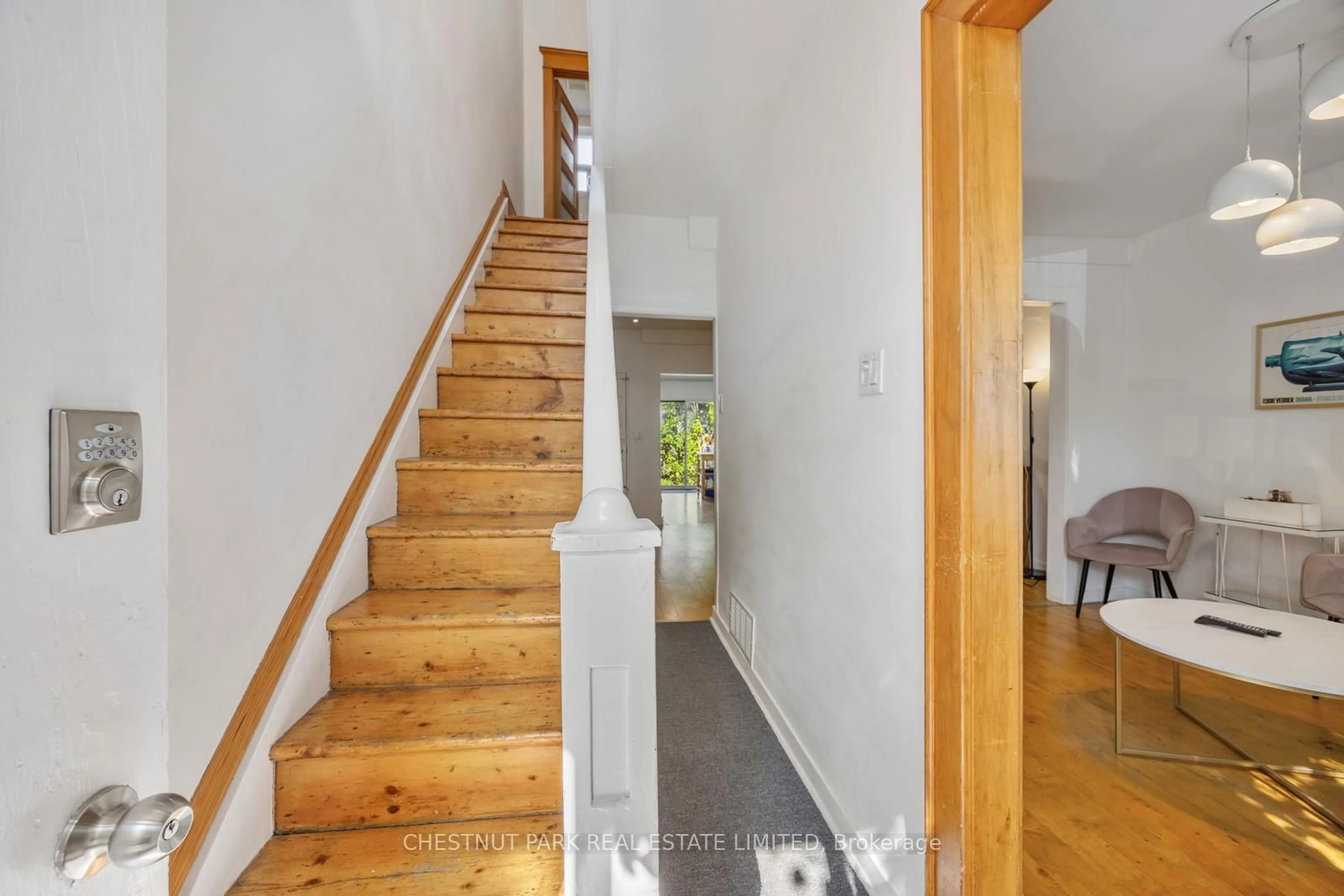 Stairs for 62 Garnet Ave, Toronto Ontario M6G 1V7