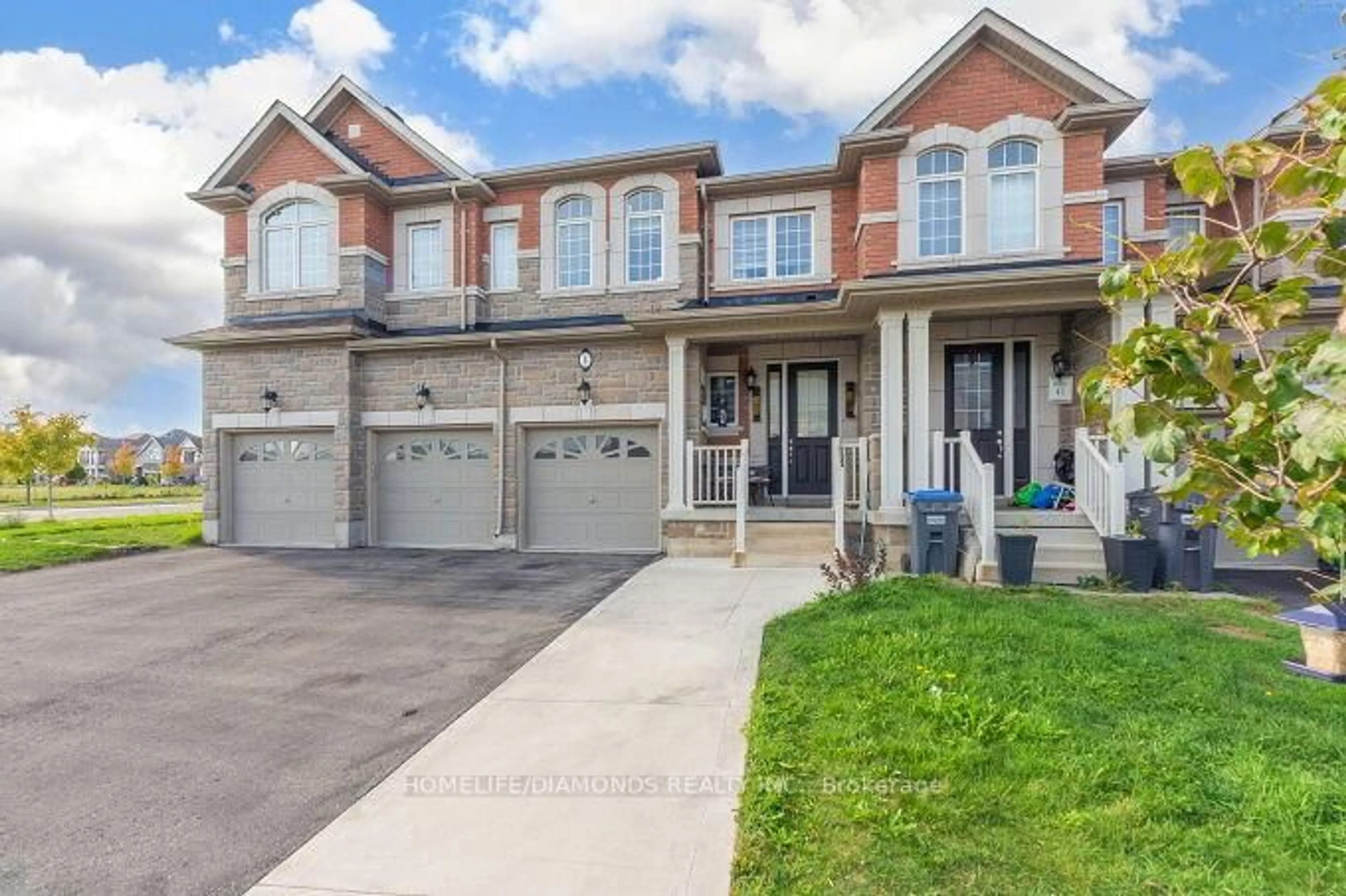 Home with brick exterior material, street for 4 FOLIAGE Dr, Brampton Ontario L7A 4M6