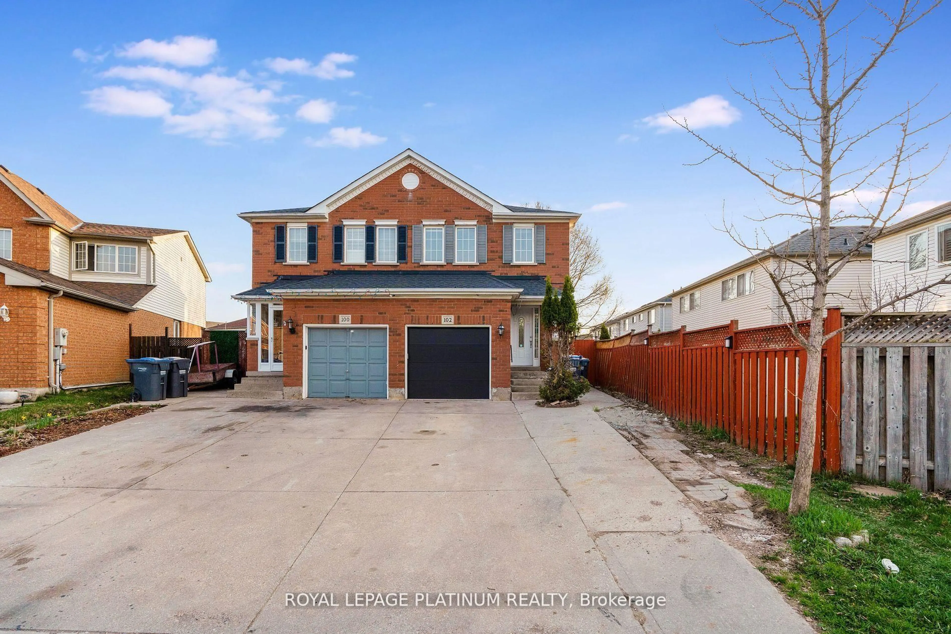 A pic from outside/outdoor area/front of a property/back of a property/a pic from drone, street for 102 Bunchberry Way, Brampton Ontario L6R 2E8