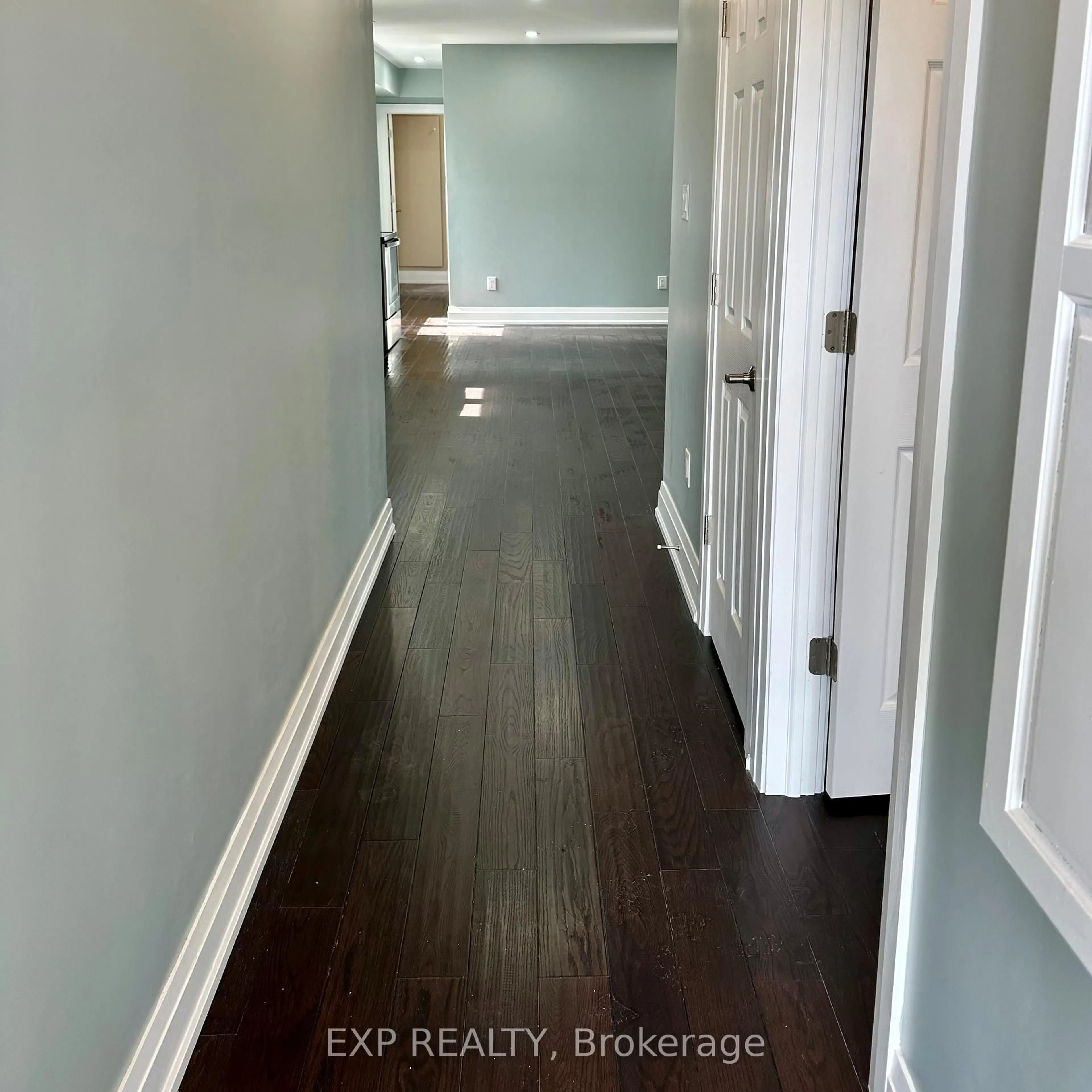 Indoor entryway for 6 Lapp St, Toronto Ontario M6N 3W6