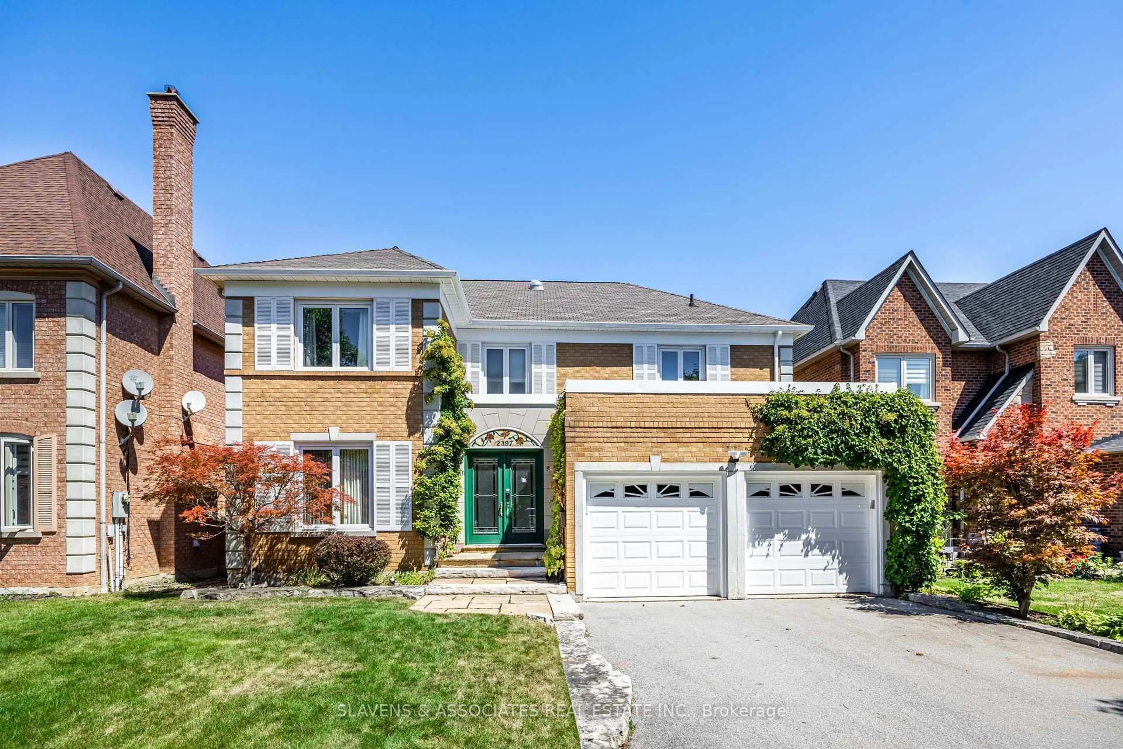 Home with brick exterior material, street for 2397 Marisa Crt, Mississauga Ontario L5K 2P7