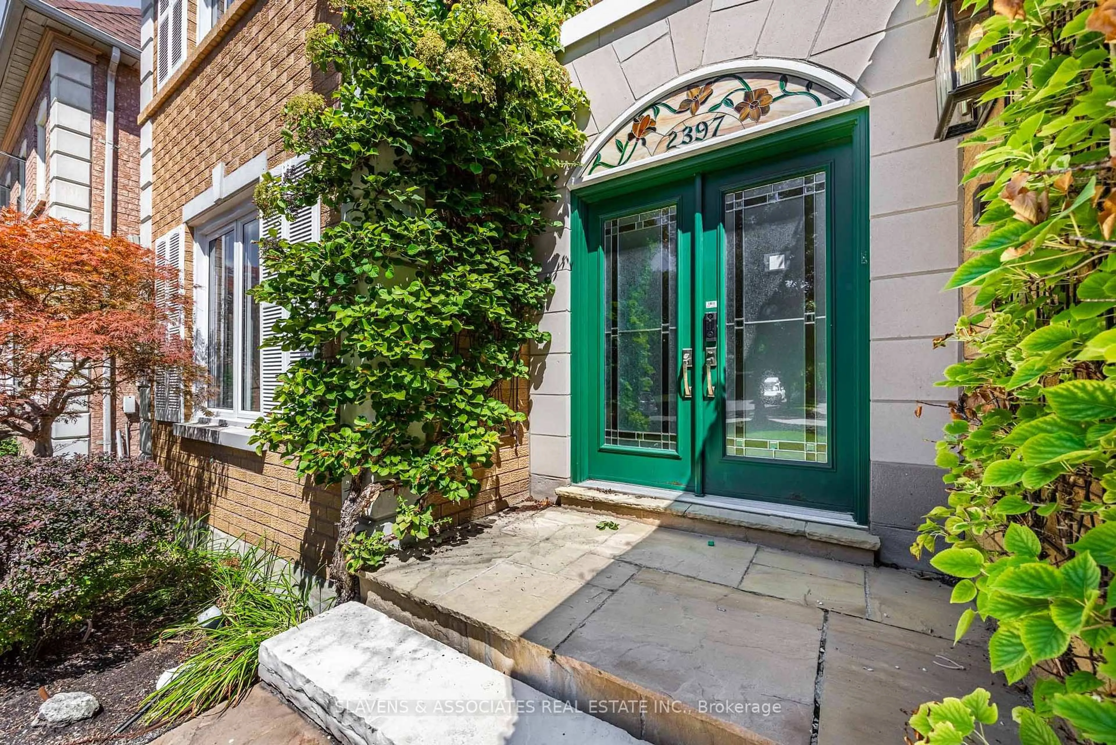 Unknown for 2397 Marisa Crt, Mississauga Ontario L5K 2P7