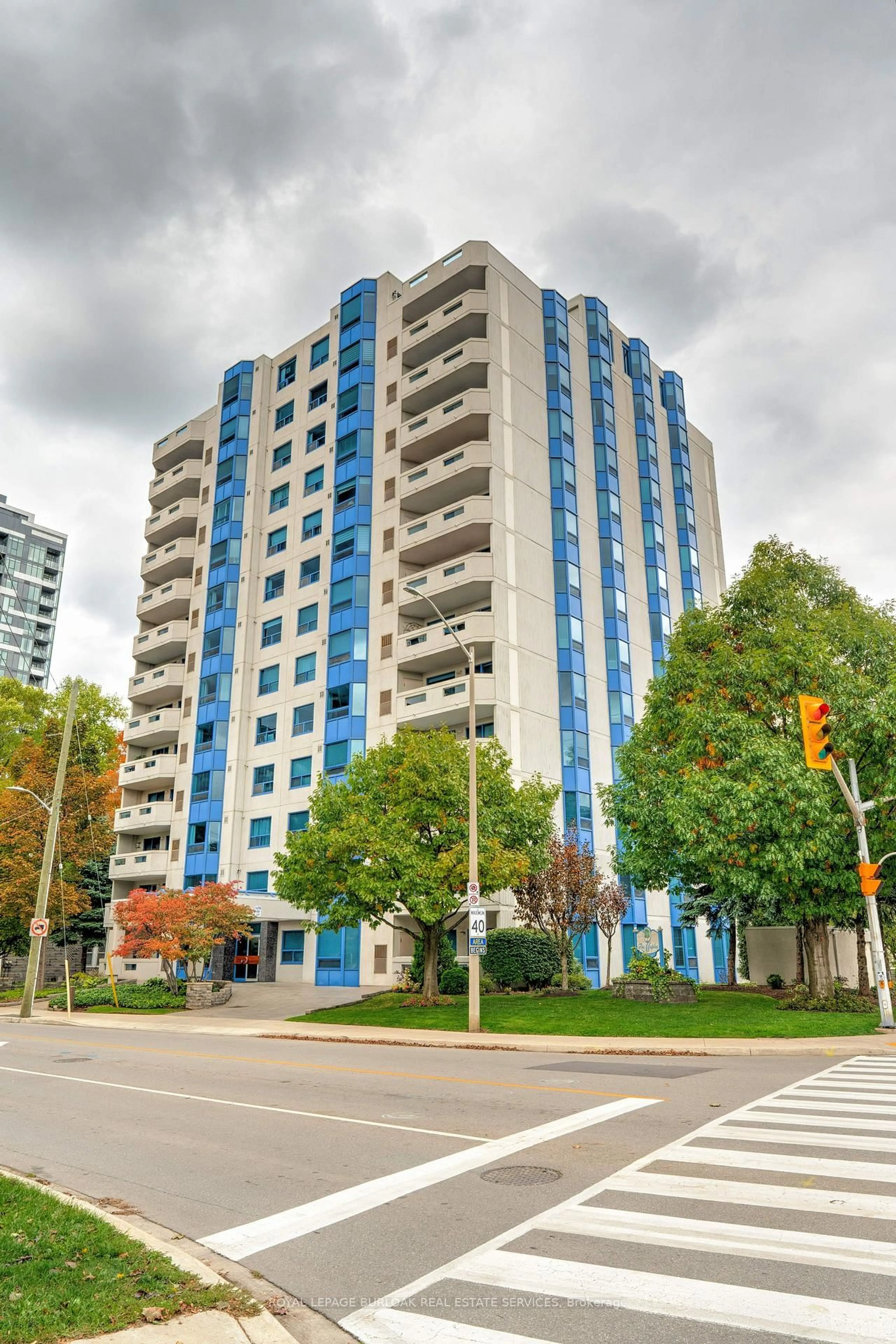 Unknown for 1272 Ontario St #204, Burlington Ontario L7S 2L8