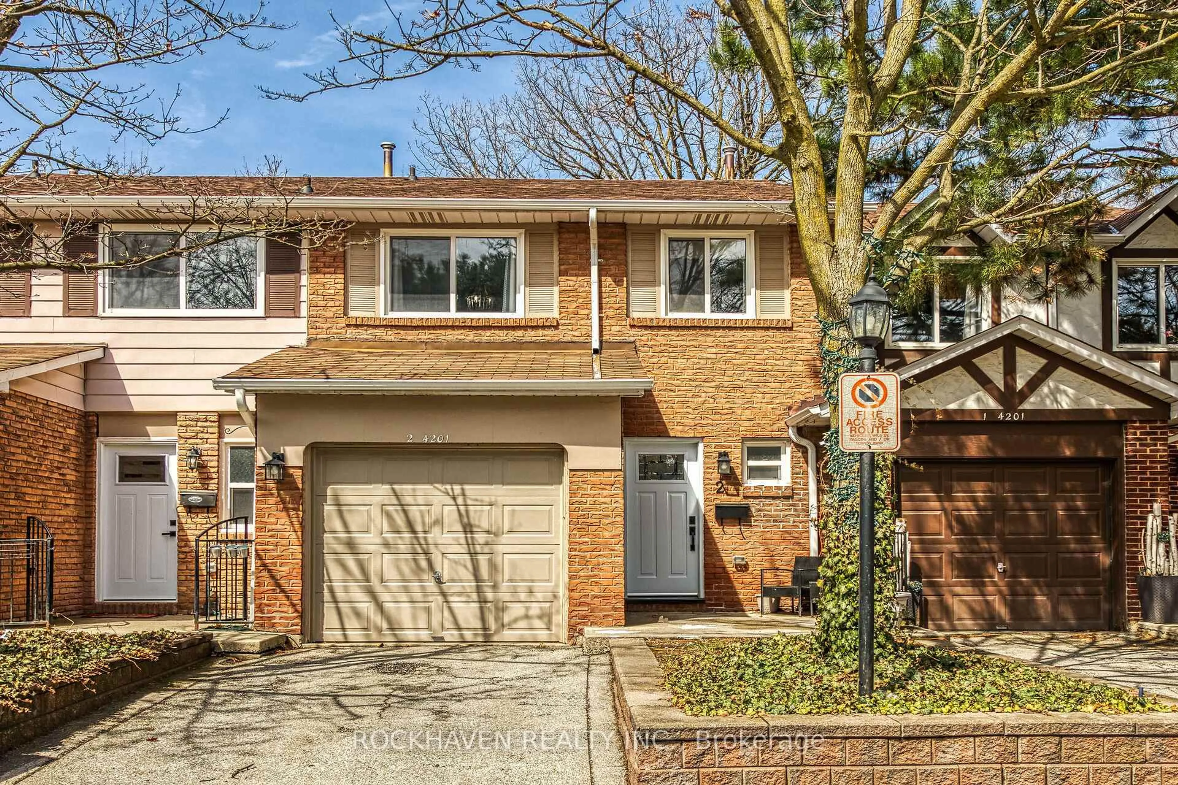 Unknown for 4201 Longmoor Dr #2, Burlington Ontario L7L 5J9