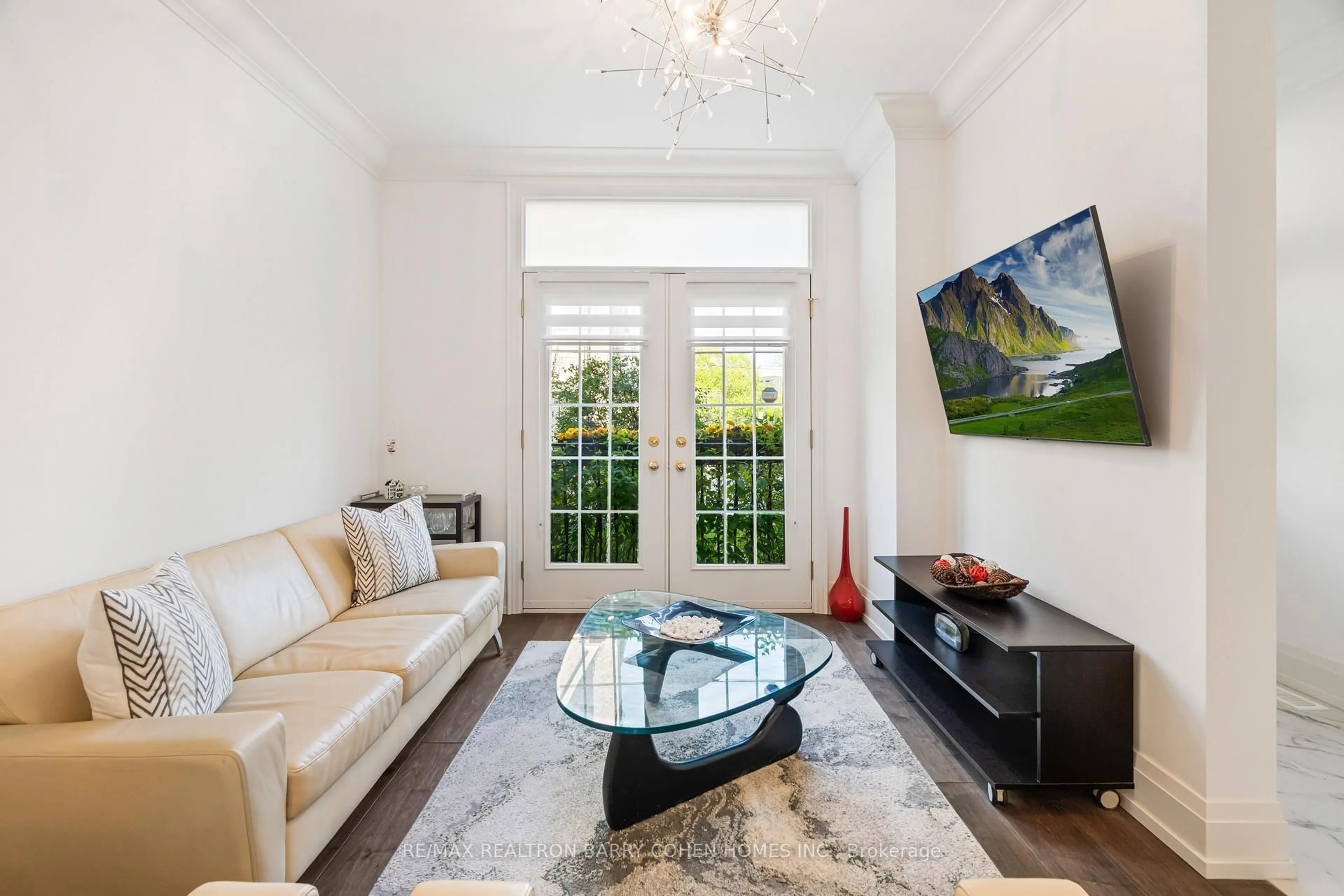 Living room with furniture, unknown for 544C Scarlett Rd, Toronto Ontario M9P 2S2