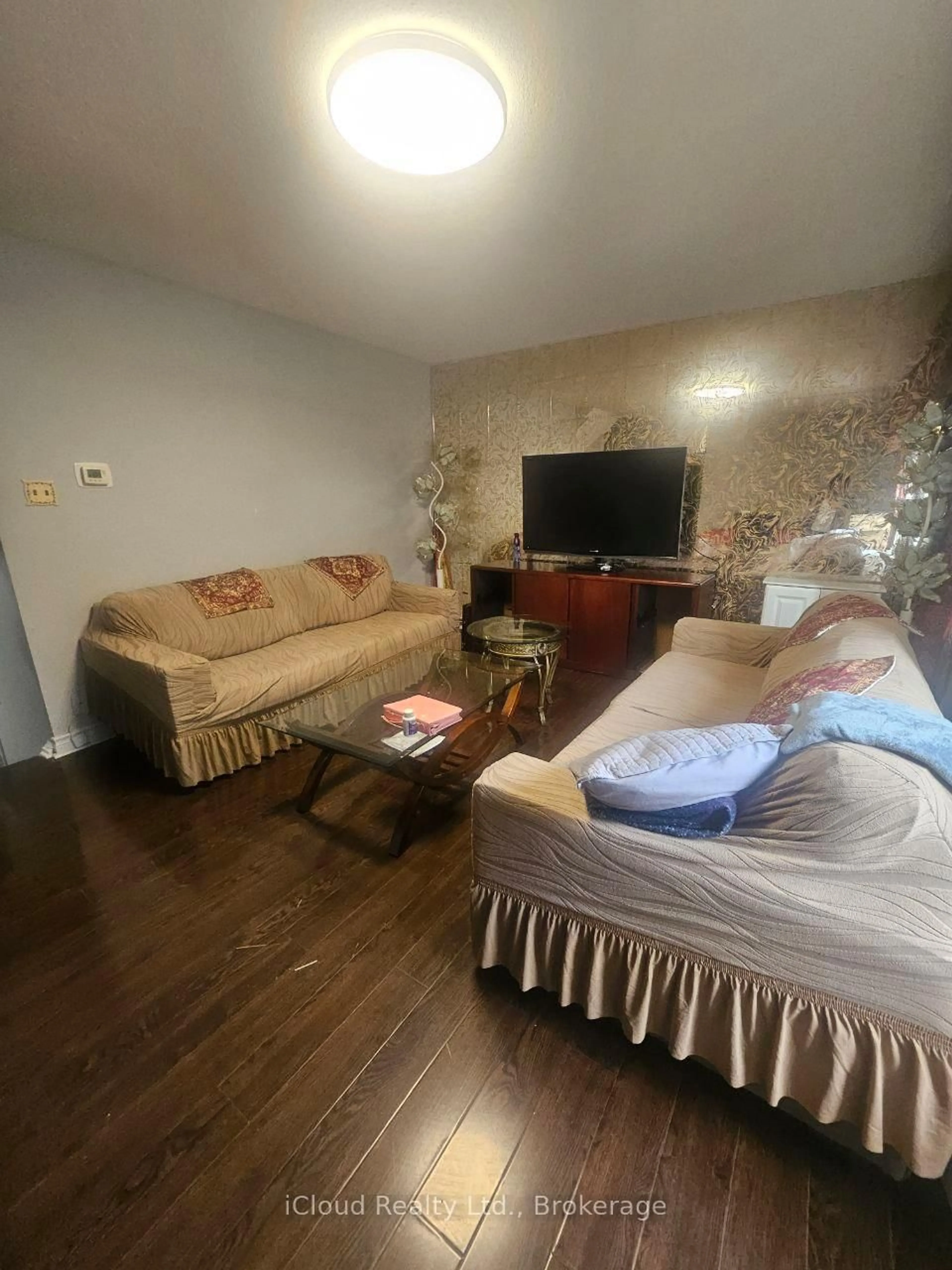 A pic of a room for 6448 Finch Ave #182, Toronto Ontario M9V 1T4