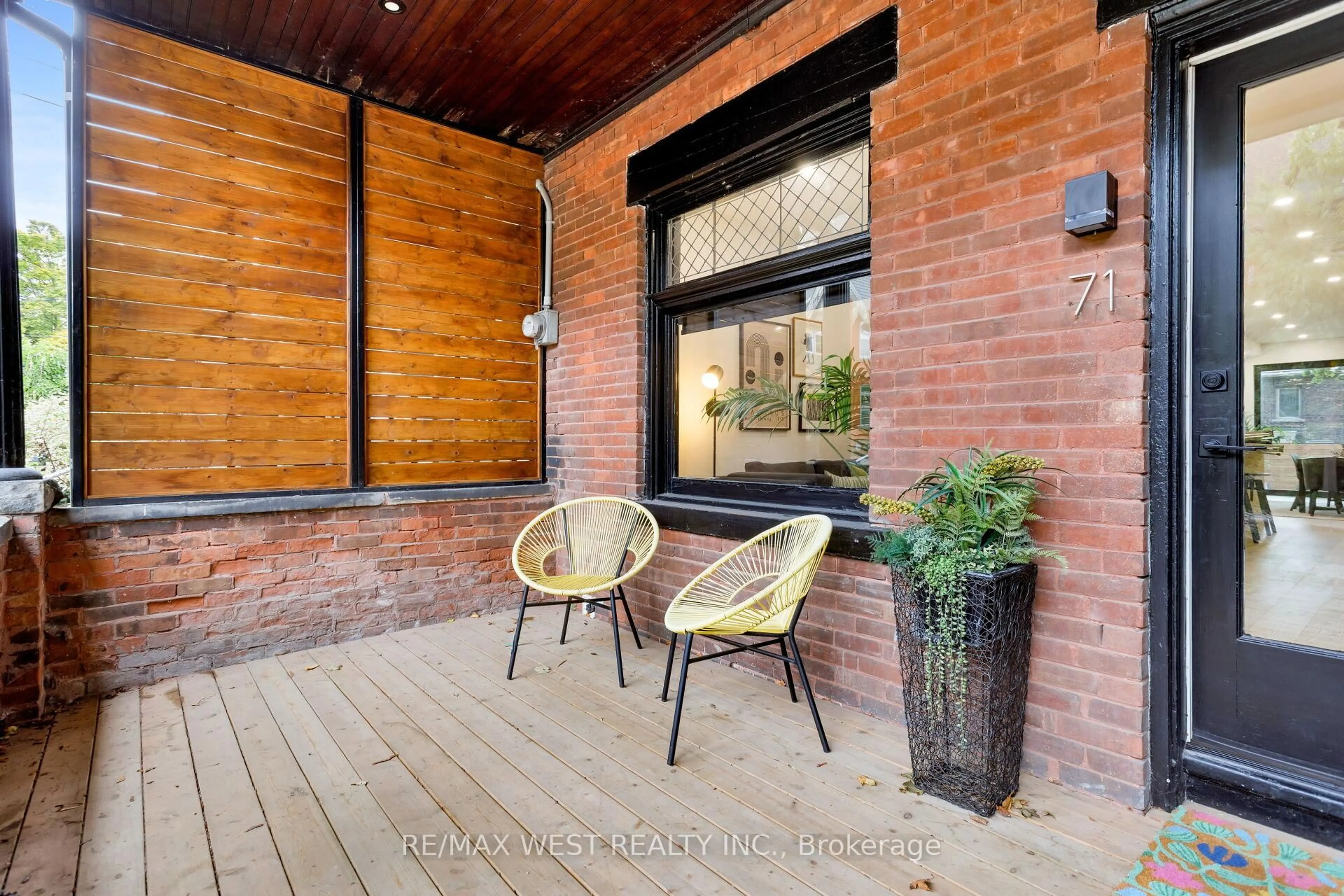 Patio, street for 71 Harvard Ave, Toronto Ontario M6R 1C7