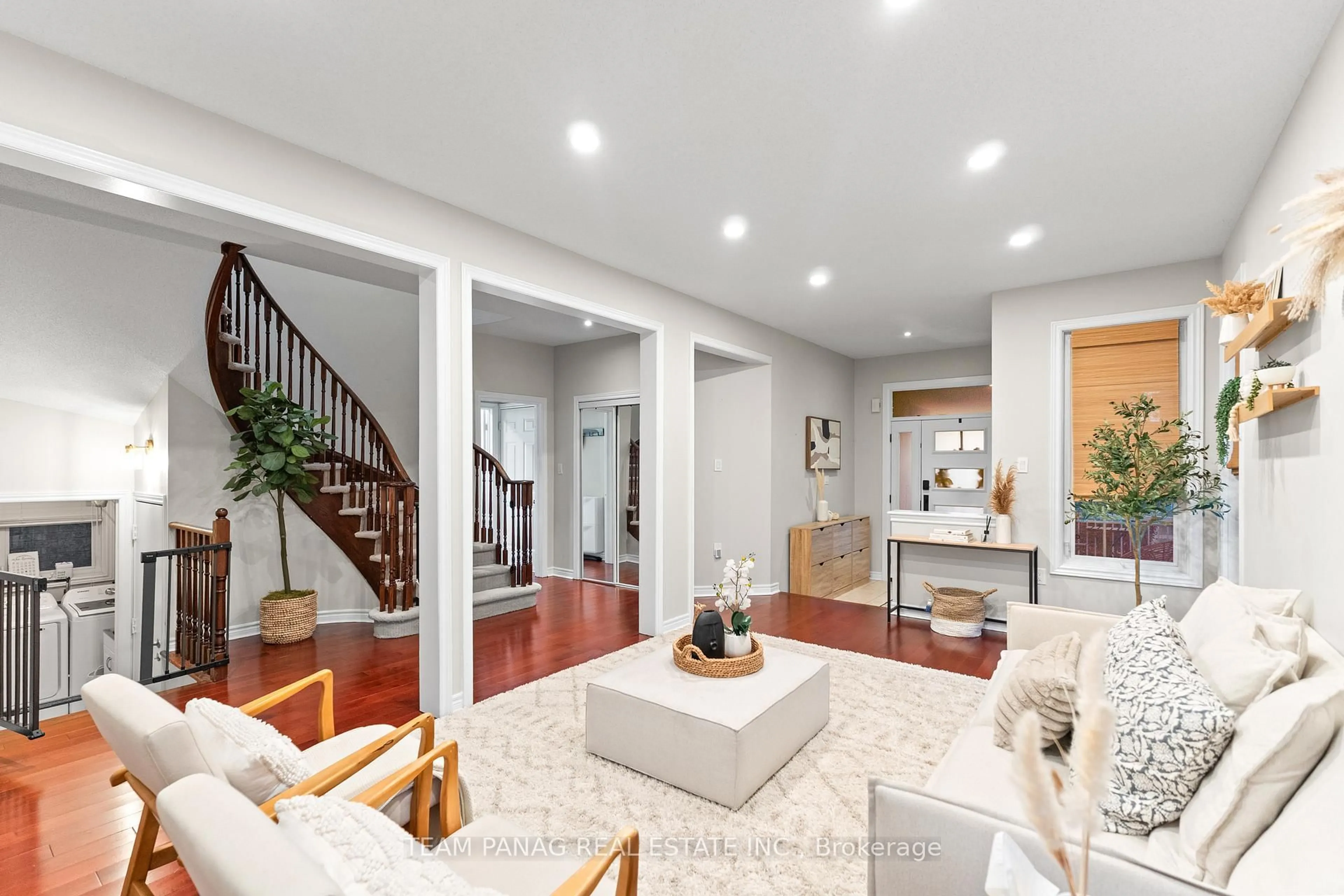 Unknown for 23 Sea Lion Rd, Brampton Ontario L6V 4P8