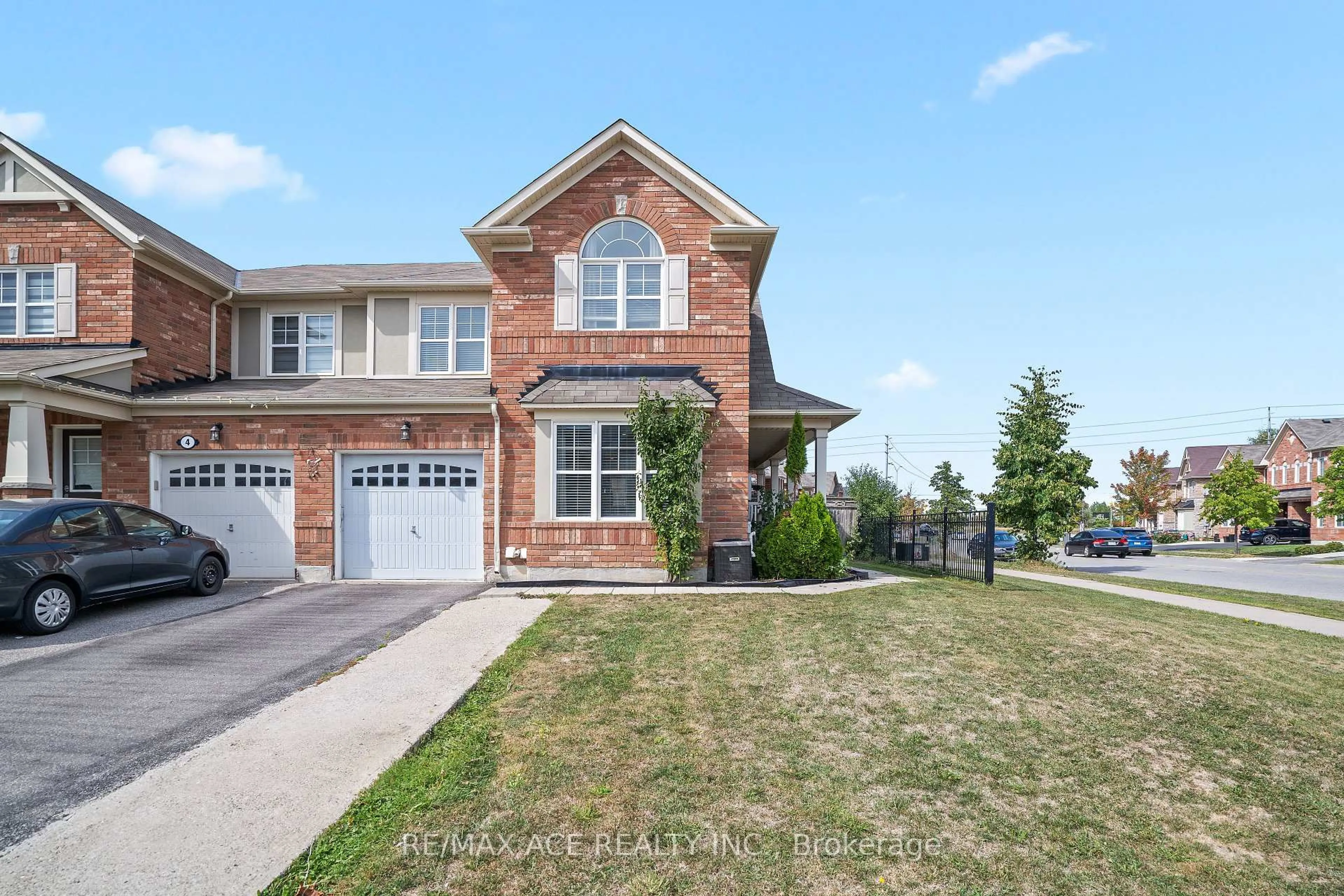 Home with brick exterior material, street for 22 Apple Valley Way, Brampton Ontario L6P 0W4