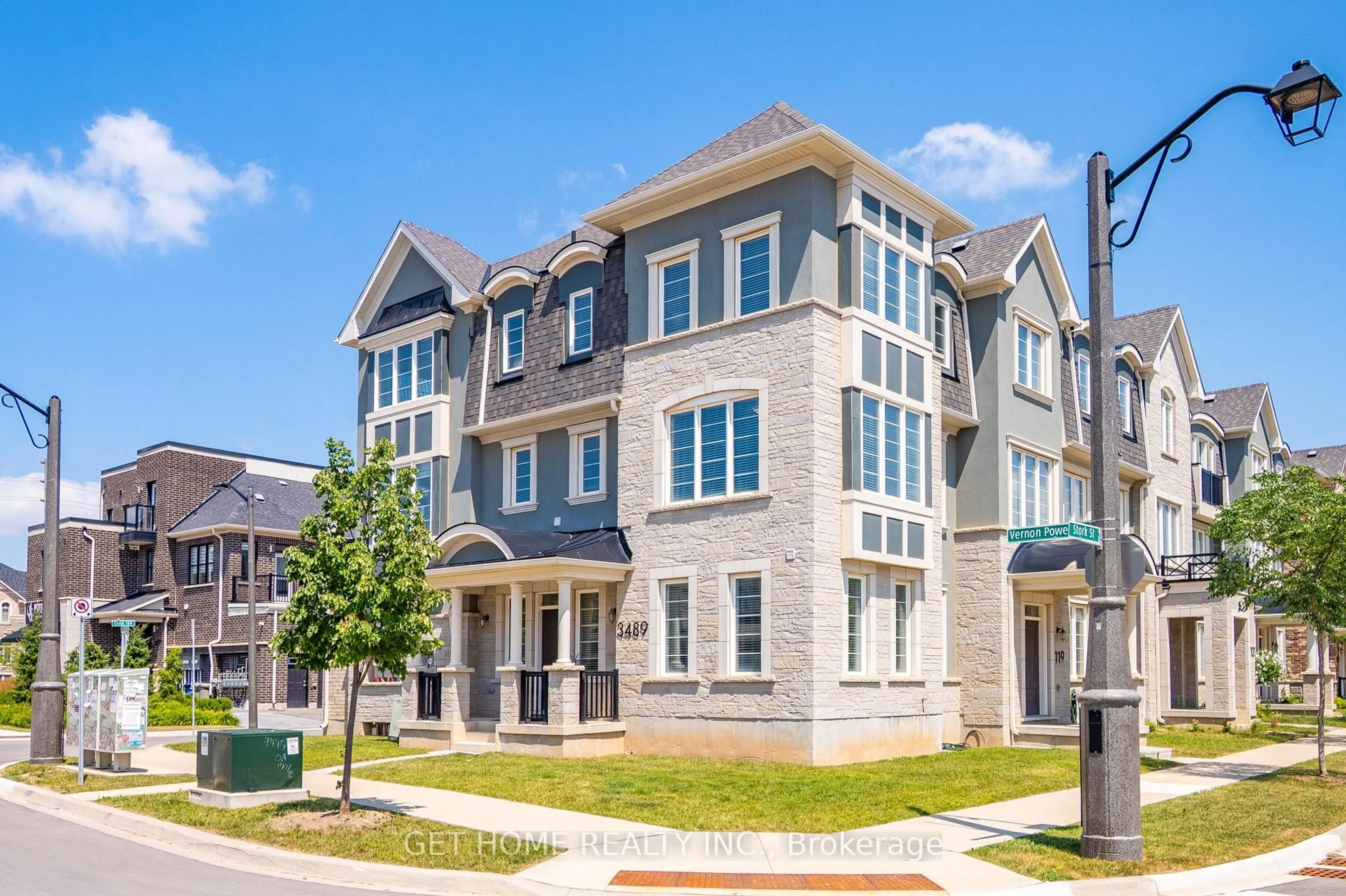 Unknown for 3489 VERNON POWELL Dr, Oakville Ontario L6H 0X8