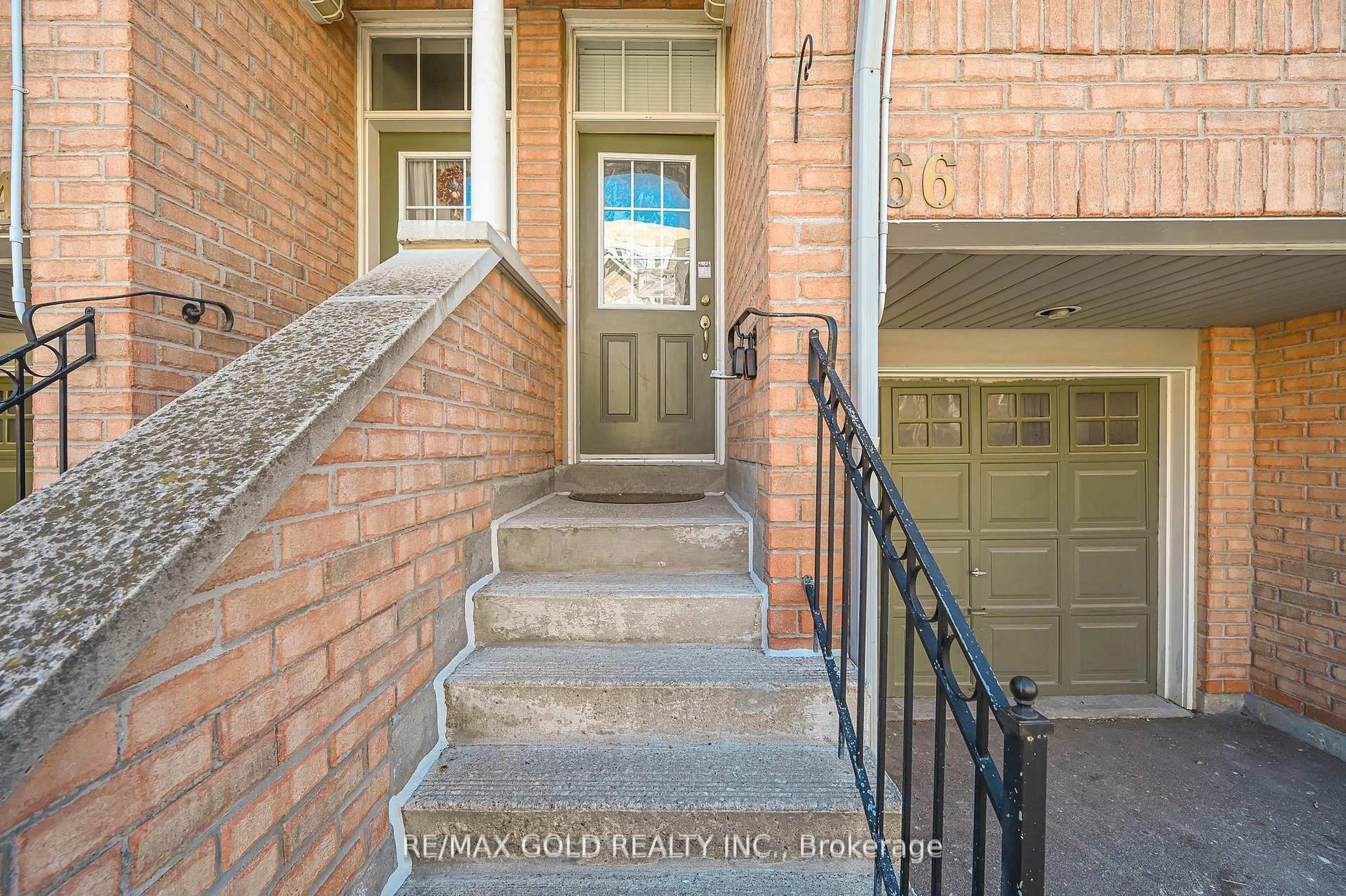 Unknown for 50 Strathaven Dr #66, Mississauga Ontario L5R 4E7