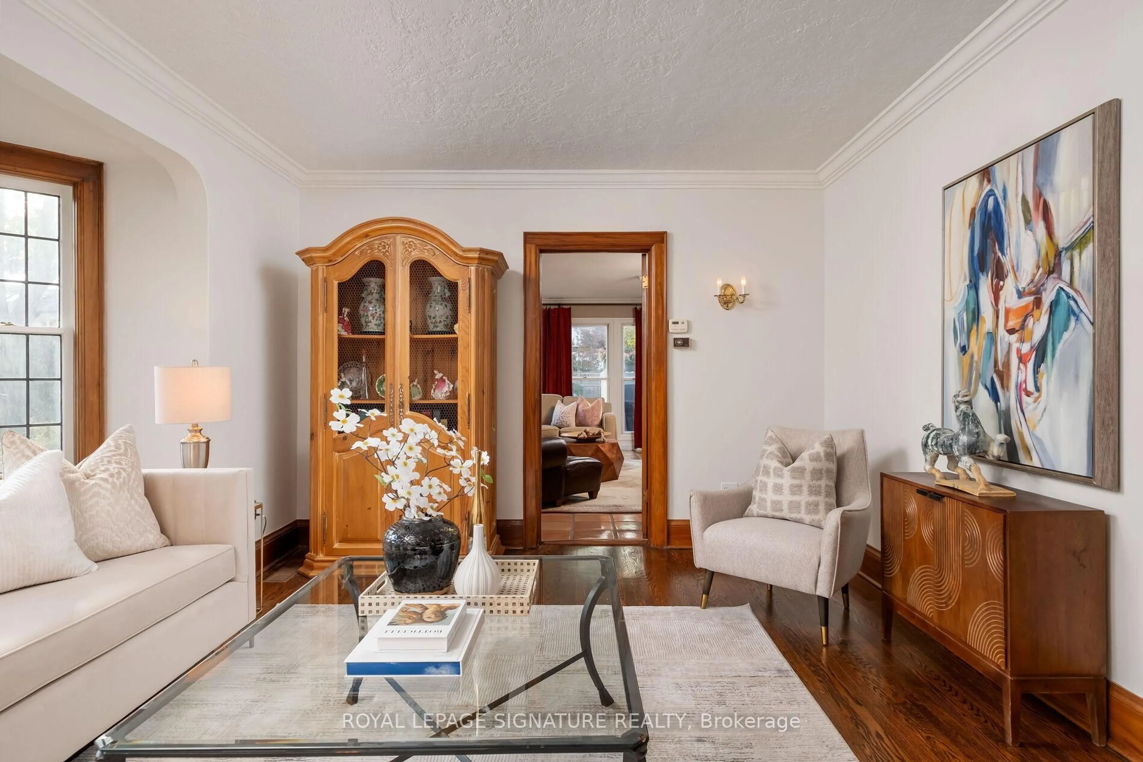 Living room with furniture, unknown for 51 Strath Ave, Toronto Ontario M8X 1R4