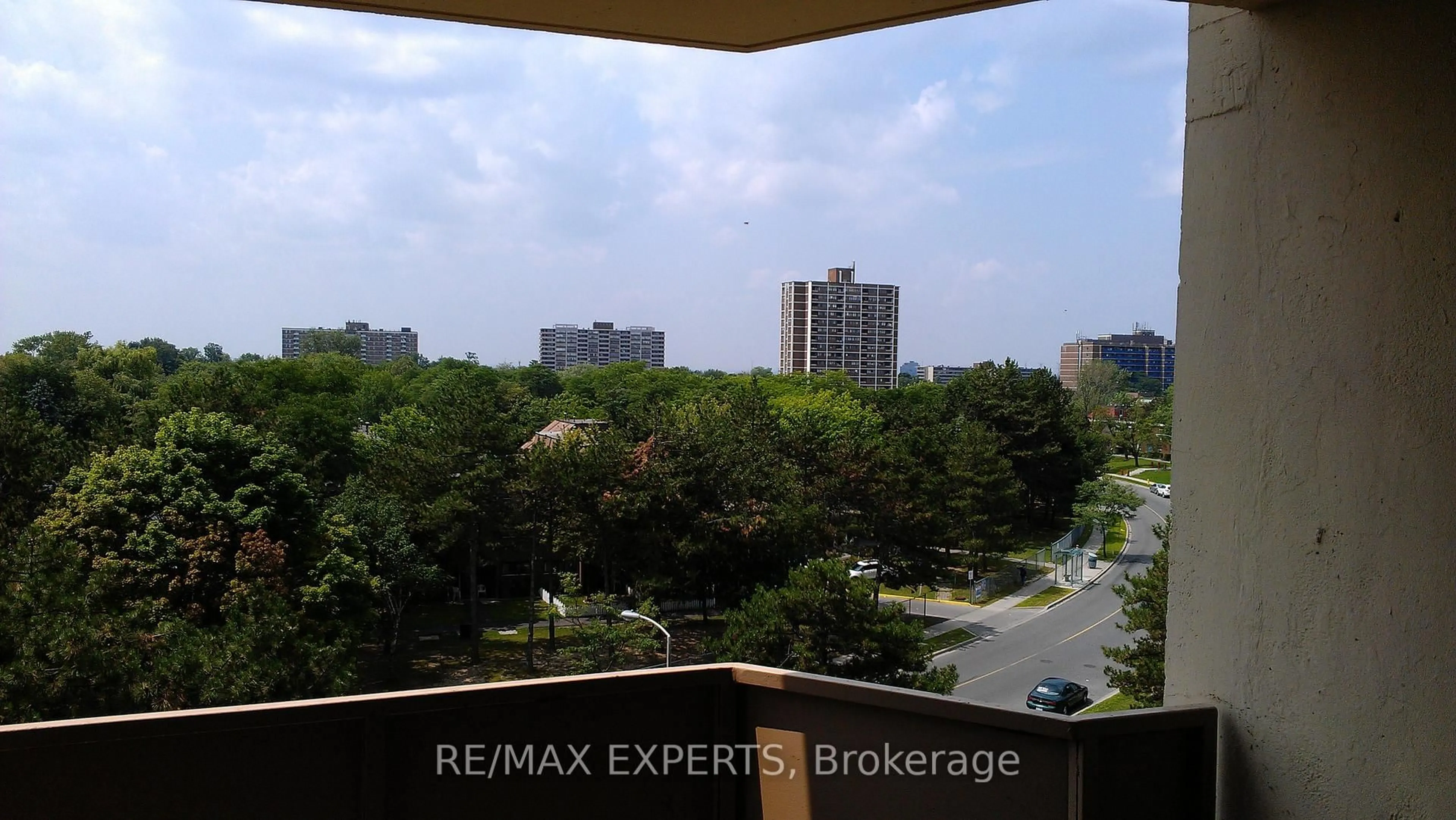 Unknown for 335 Driftwood Ave #608, Toronto Ontario M3N 2P3