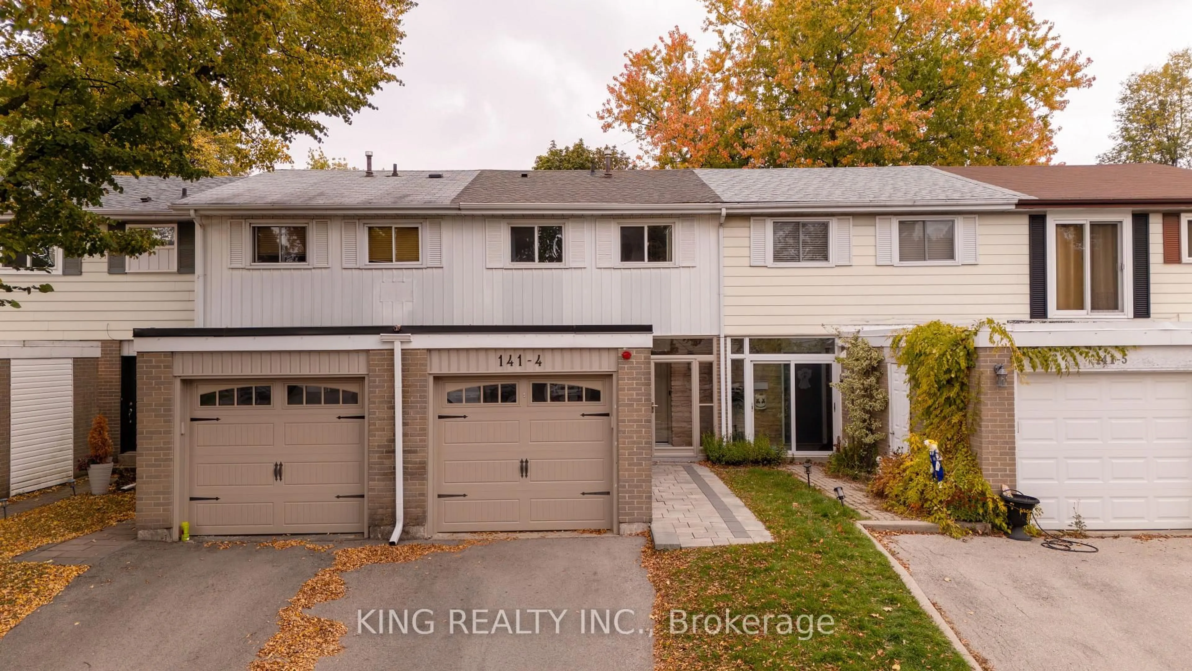 Unknown for 141 Ripley Crt #4, Oakville Ontario L6H 1H2