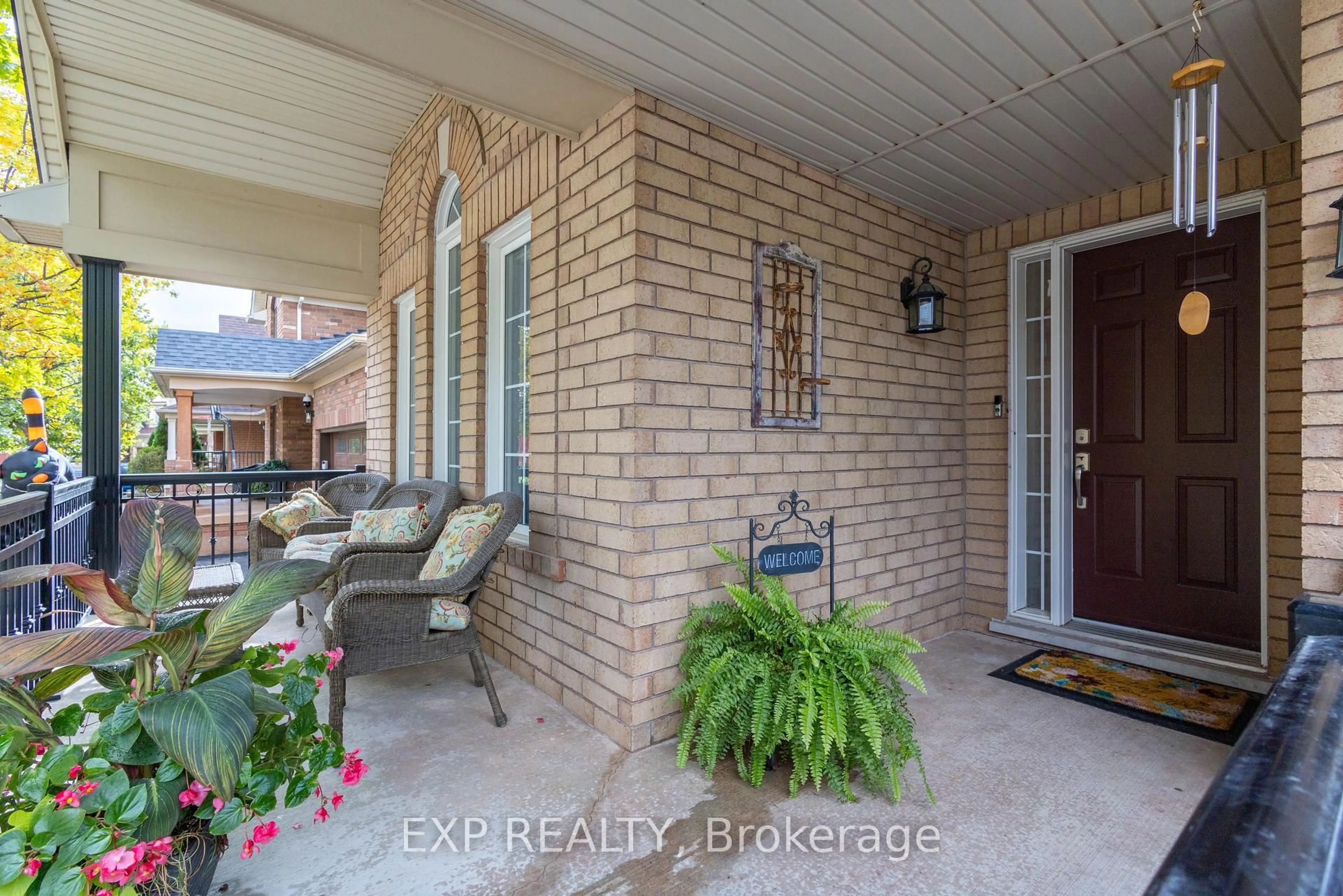 Unknown for 32 Fireside Dr, Brampton Ontario L7A 1P2