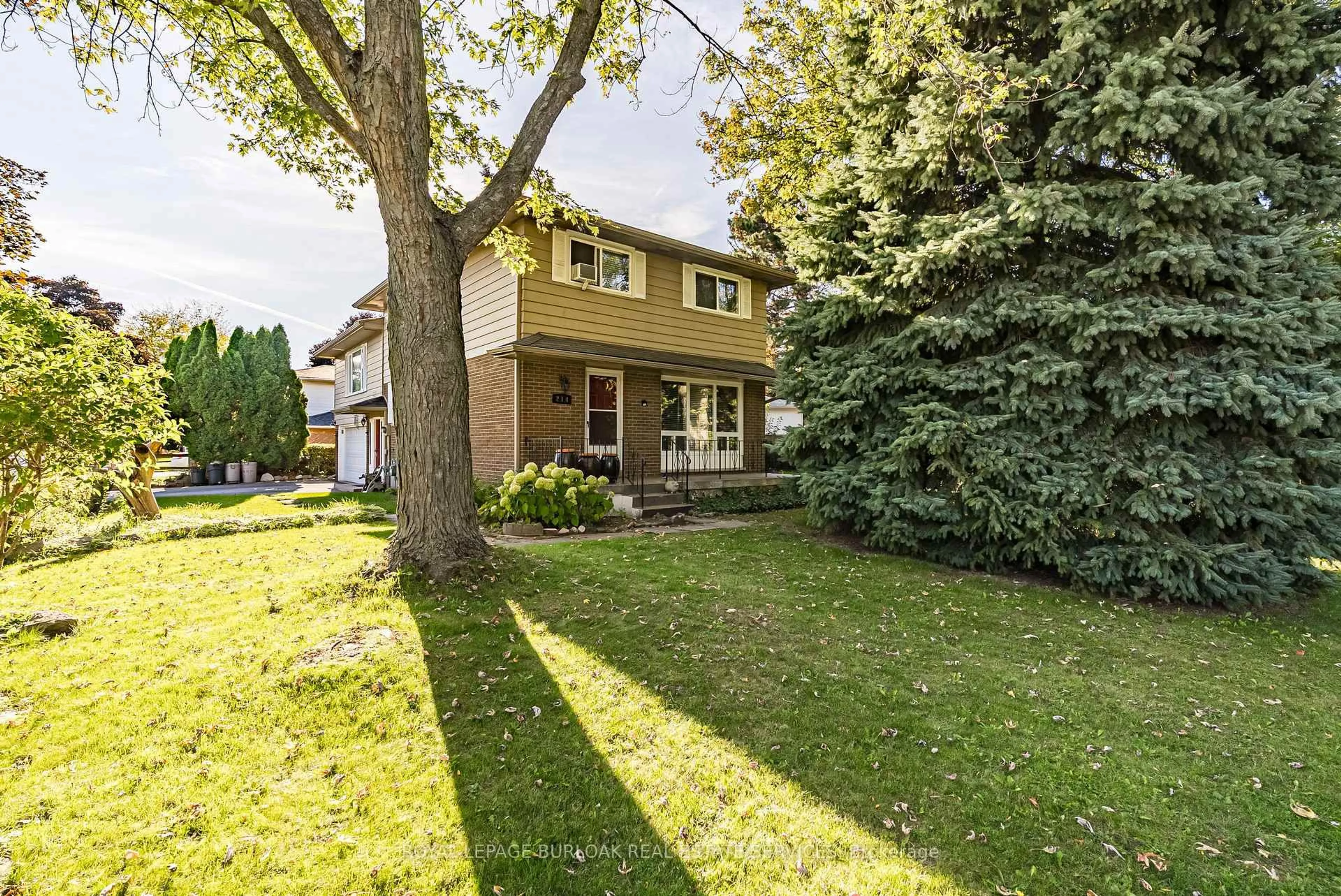 Unknown for 214 Vance Dr, Oakville Ontario L6L 3L1