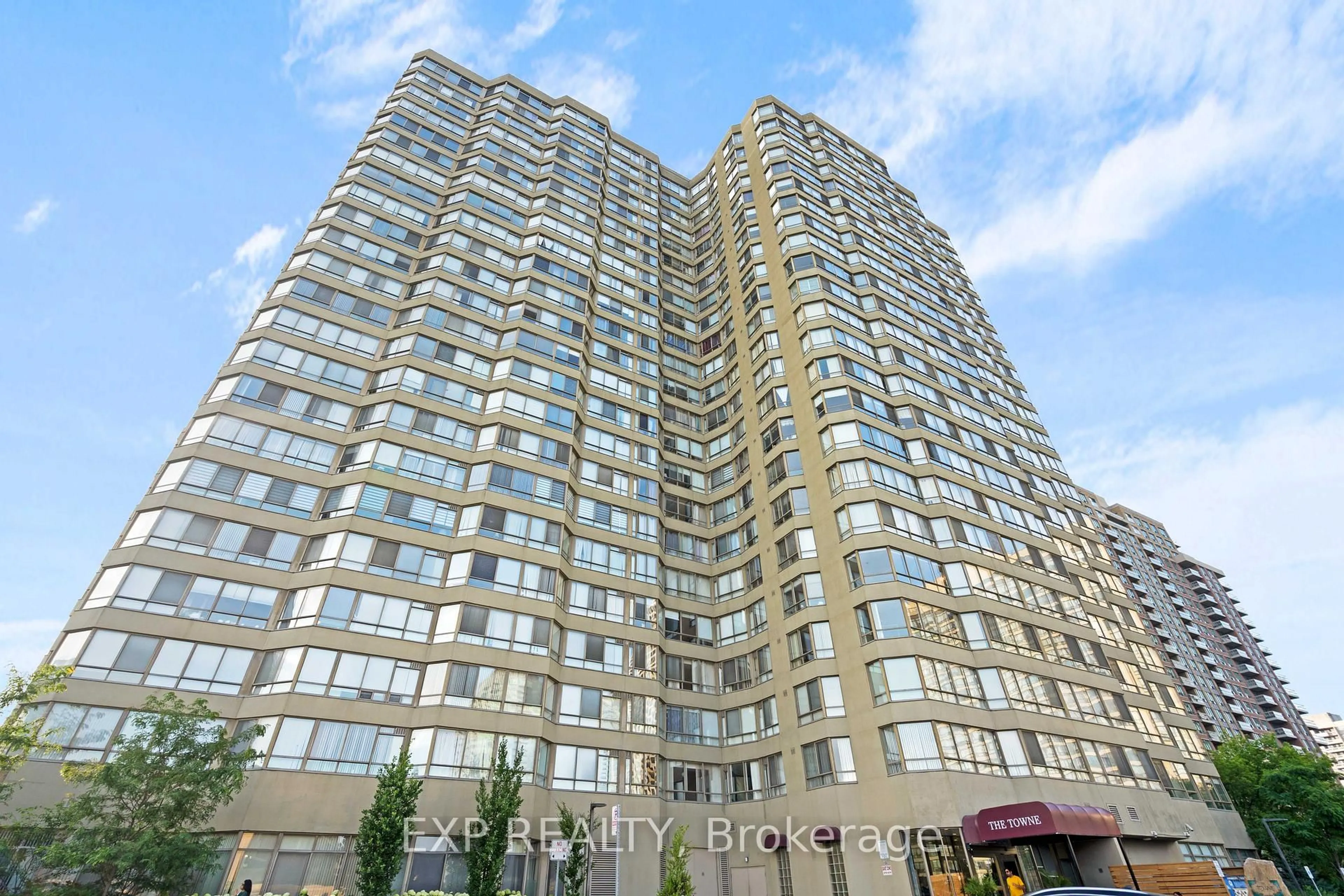 Unknown for 3605 Kariya Dr #203, Mississauga Ontario L5B 3J4