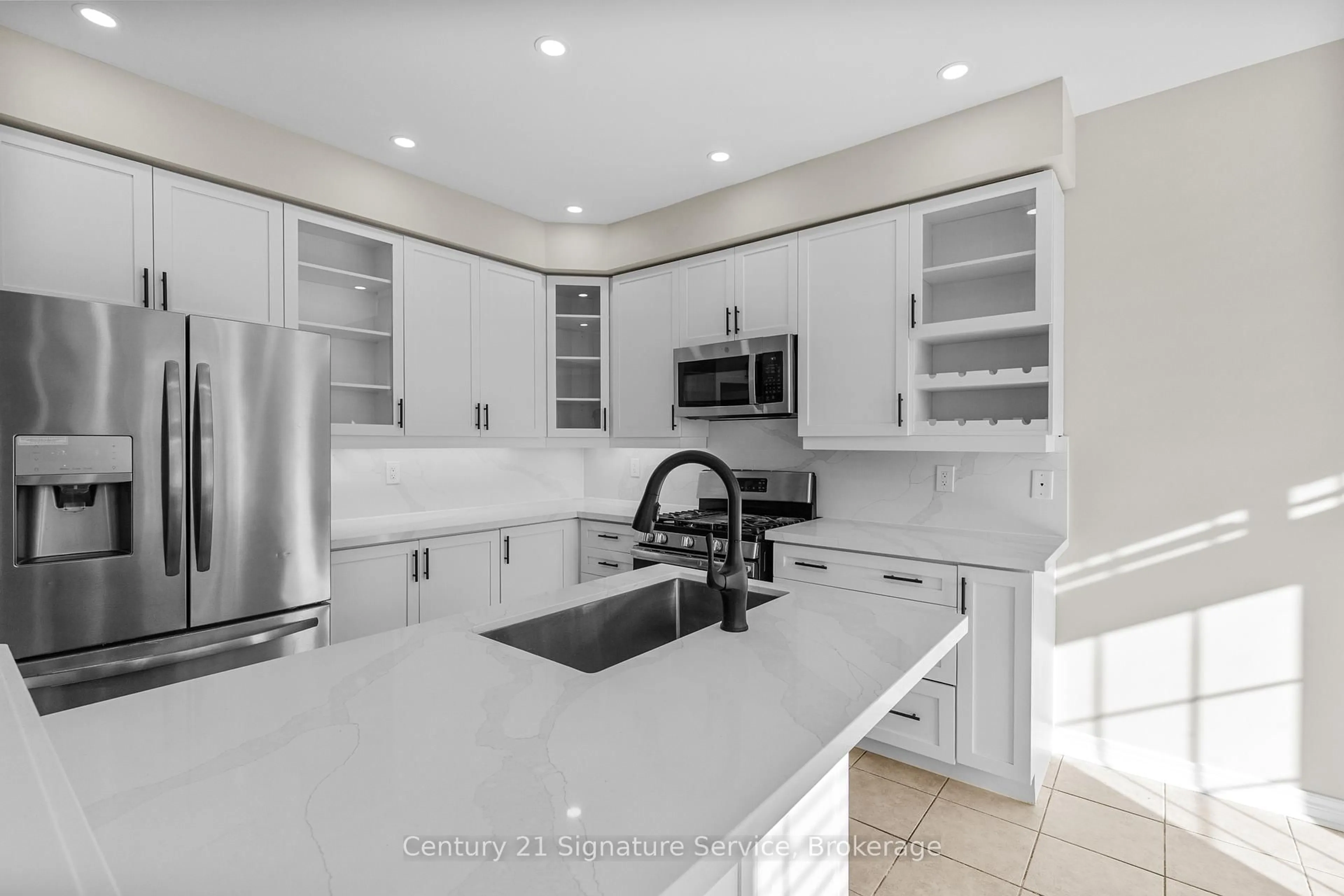 Unknown for 54 Millhouse Mews, Brampton Ontario L6Y 5J8