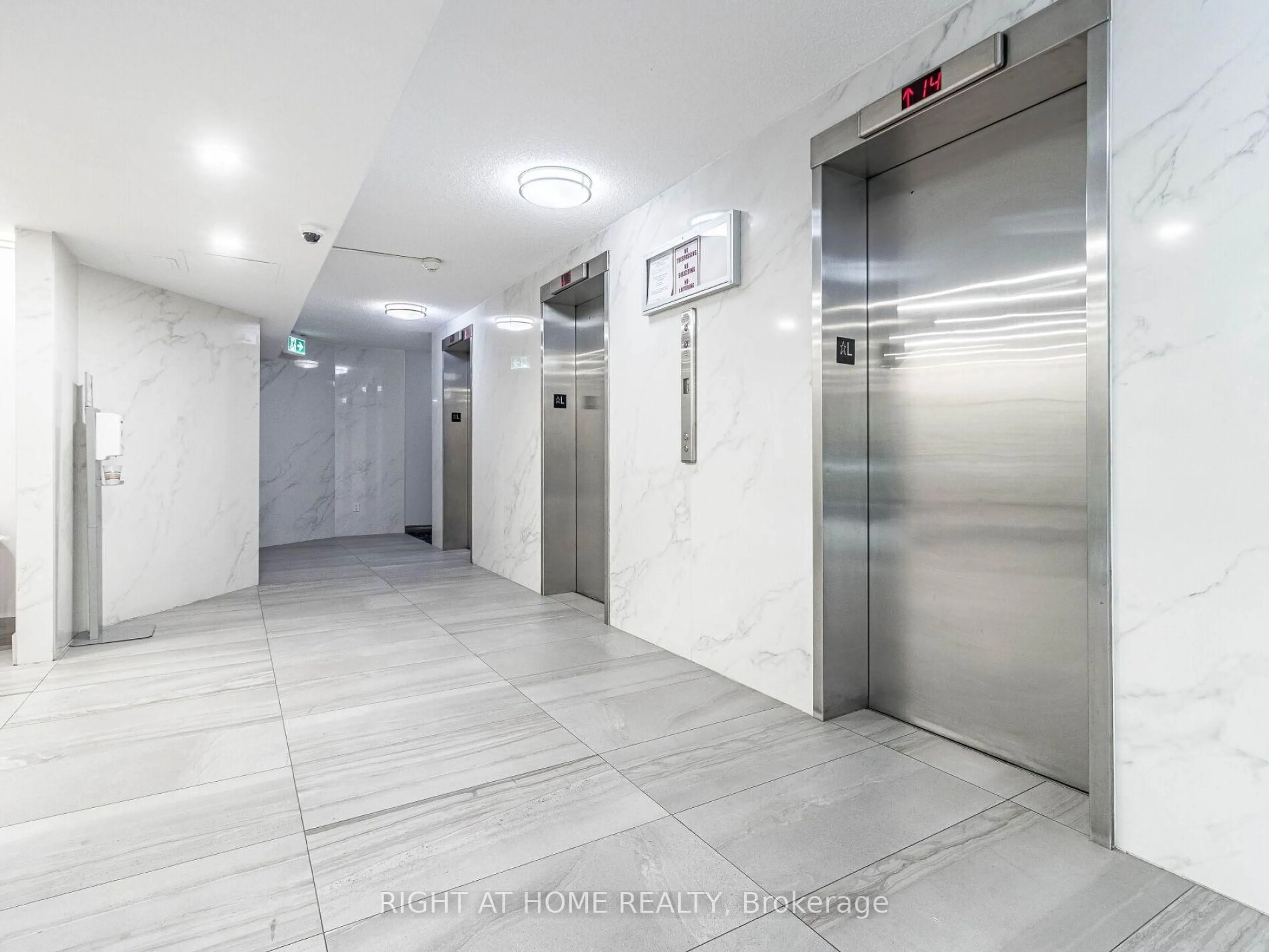 Indoor foyer for 234 Albion Rd #305, Toronto Ontario M9W 6A5