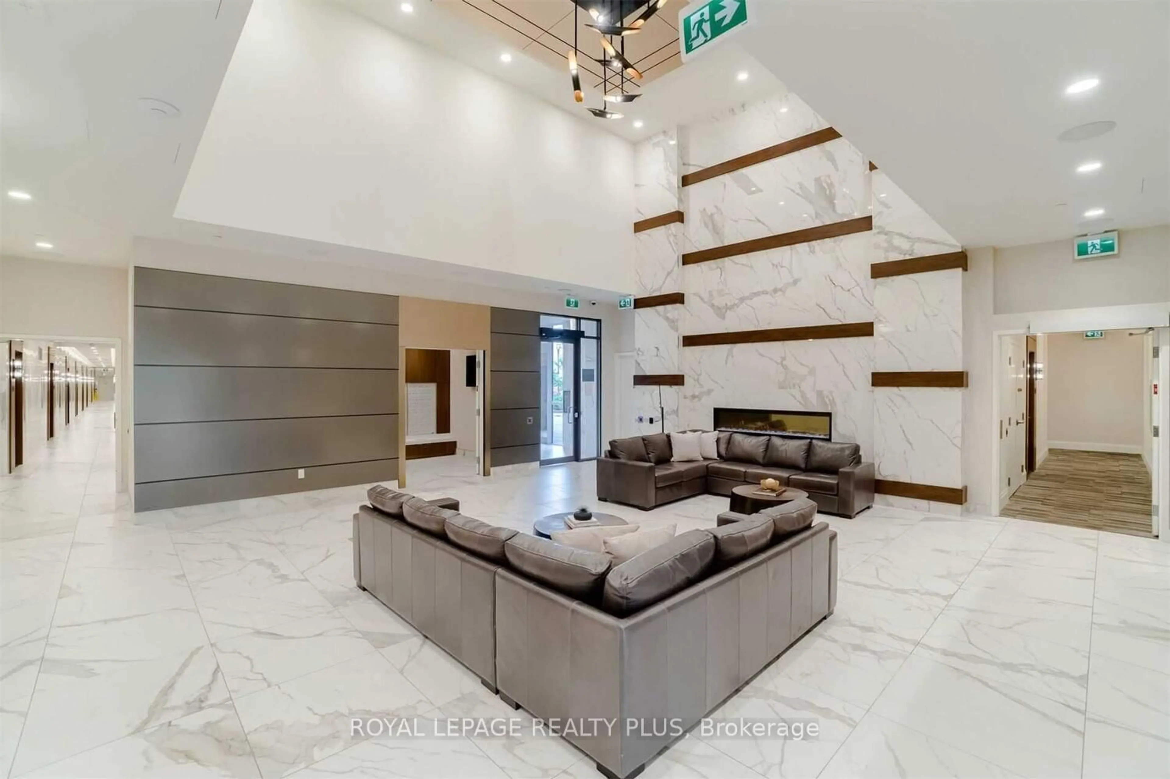 Lobby for 1050 Main St #208, Milton Ontario L9T 6H7